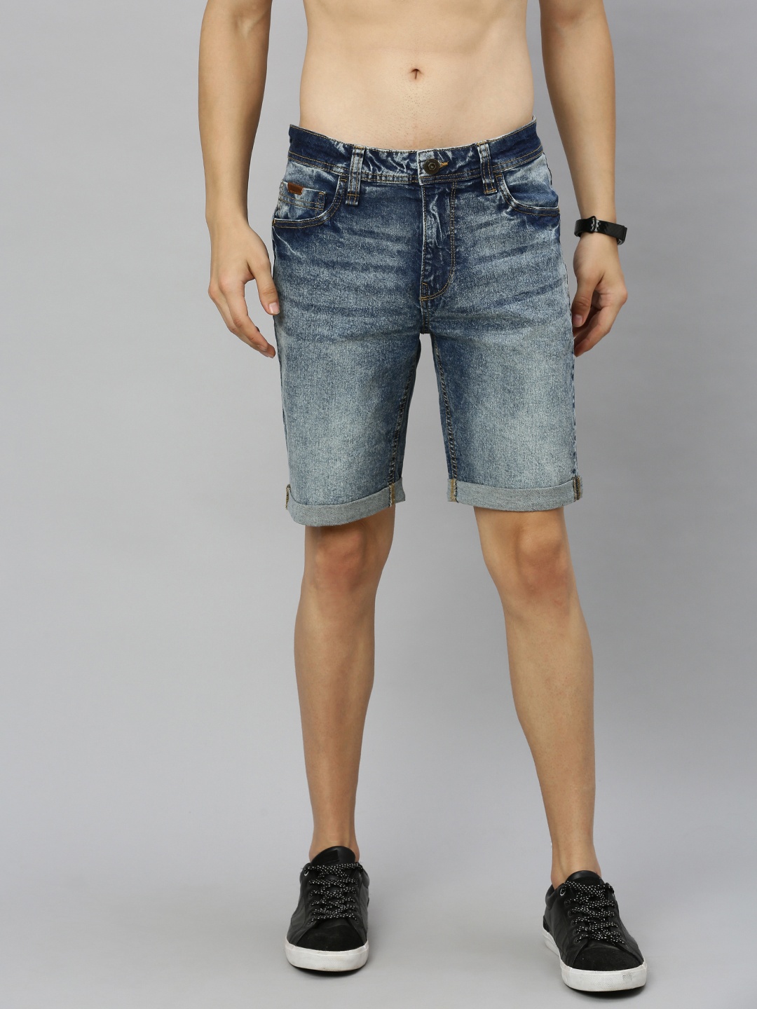 

Roadster Men Blue Washed Regular Fit Denim Shorts