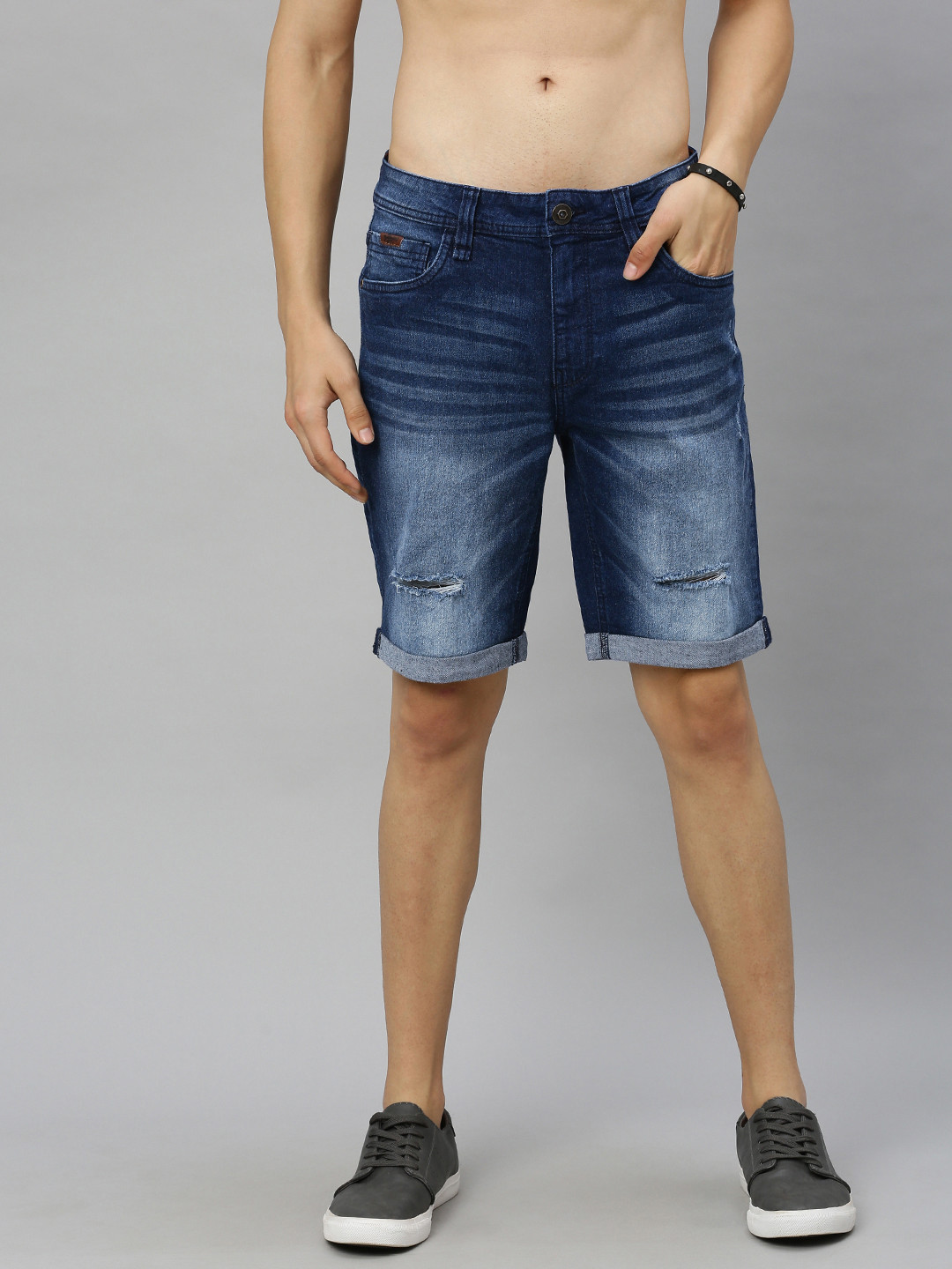 

Roadster Men Blue Washed Regular Fit Denim Shorts