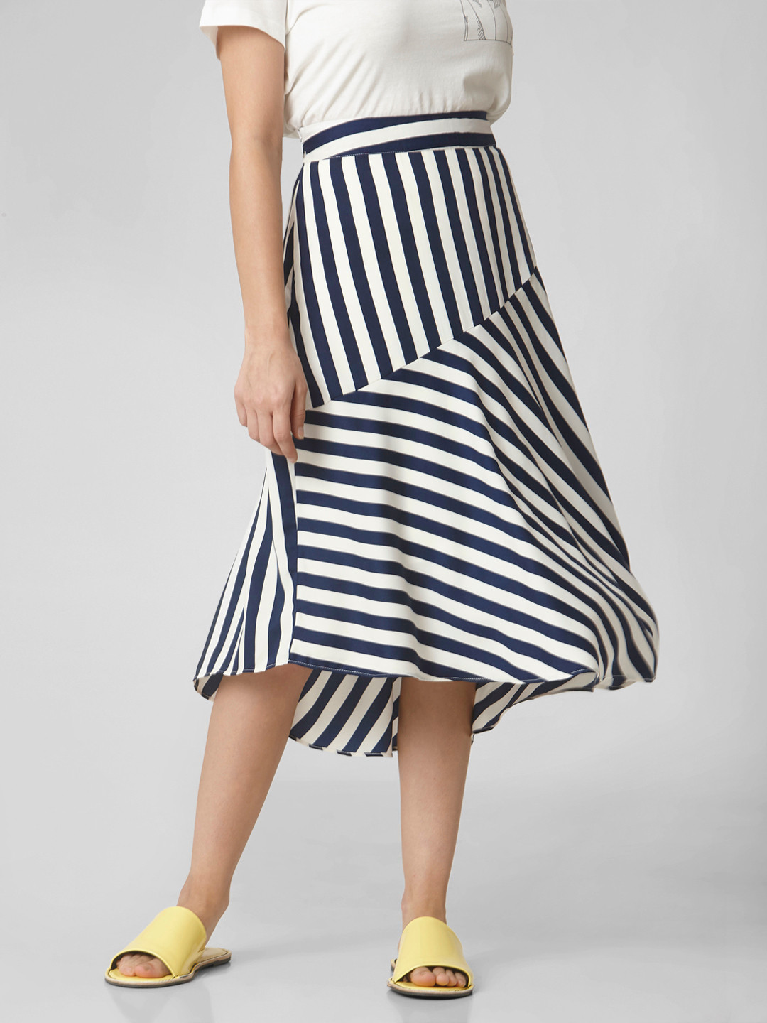 

Vero Moda Women Navy Blue & White Striped A-Line Skirt