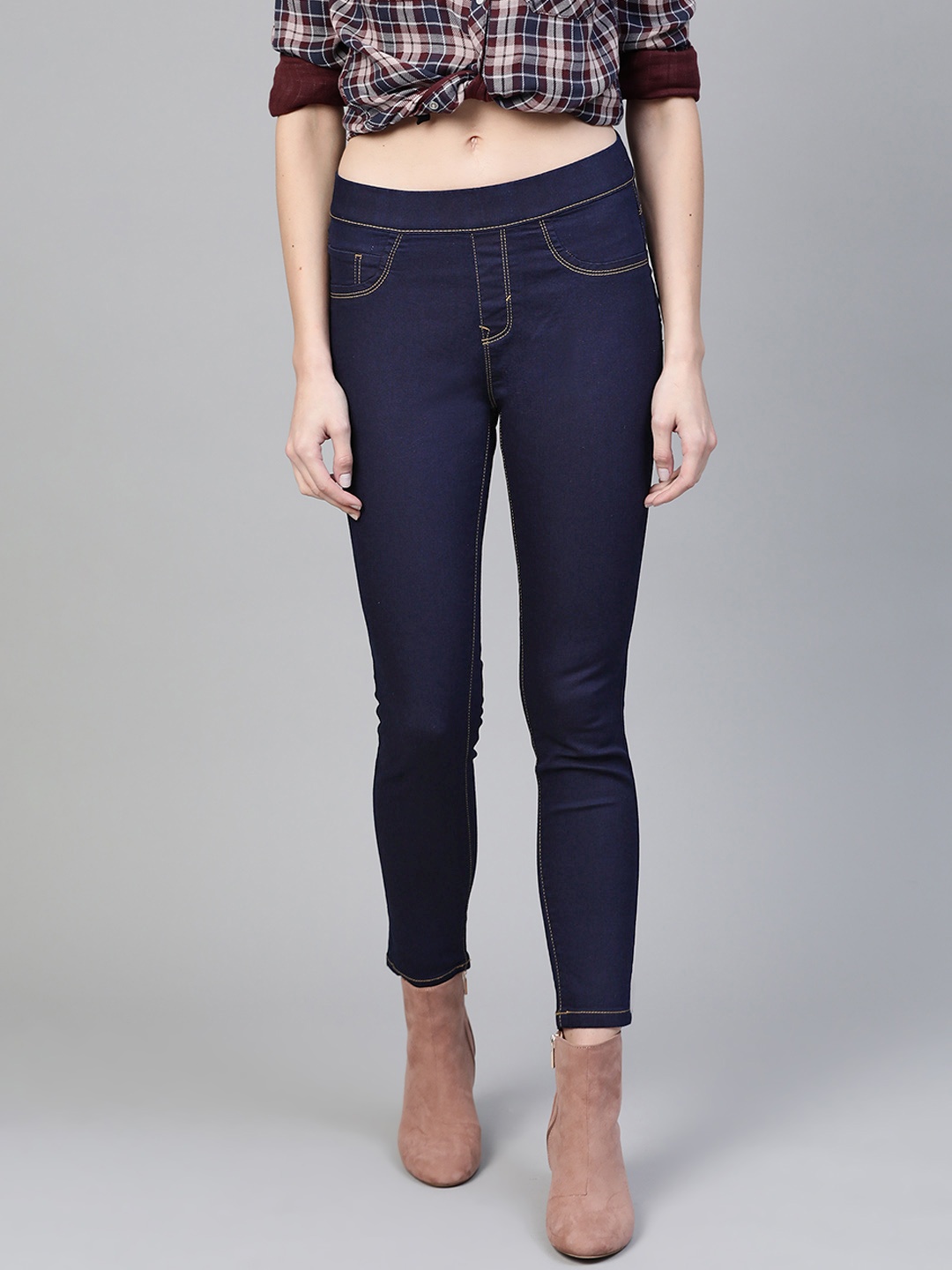 

Roadster Women Navy Blue Solid Mid-Rise Super Skinny Fit Cropped Jeggings