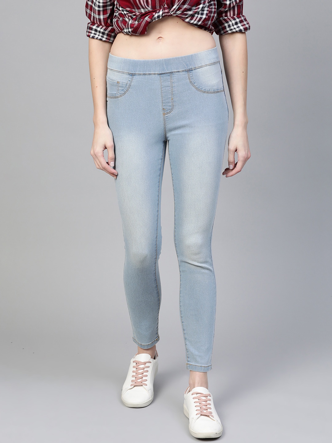 

Roadster Women Blue Washed Mid-Rise Super Skinny Fit Jeggings