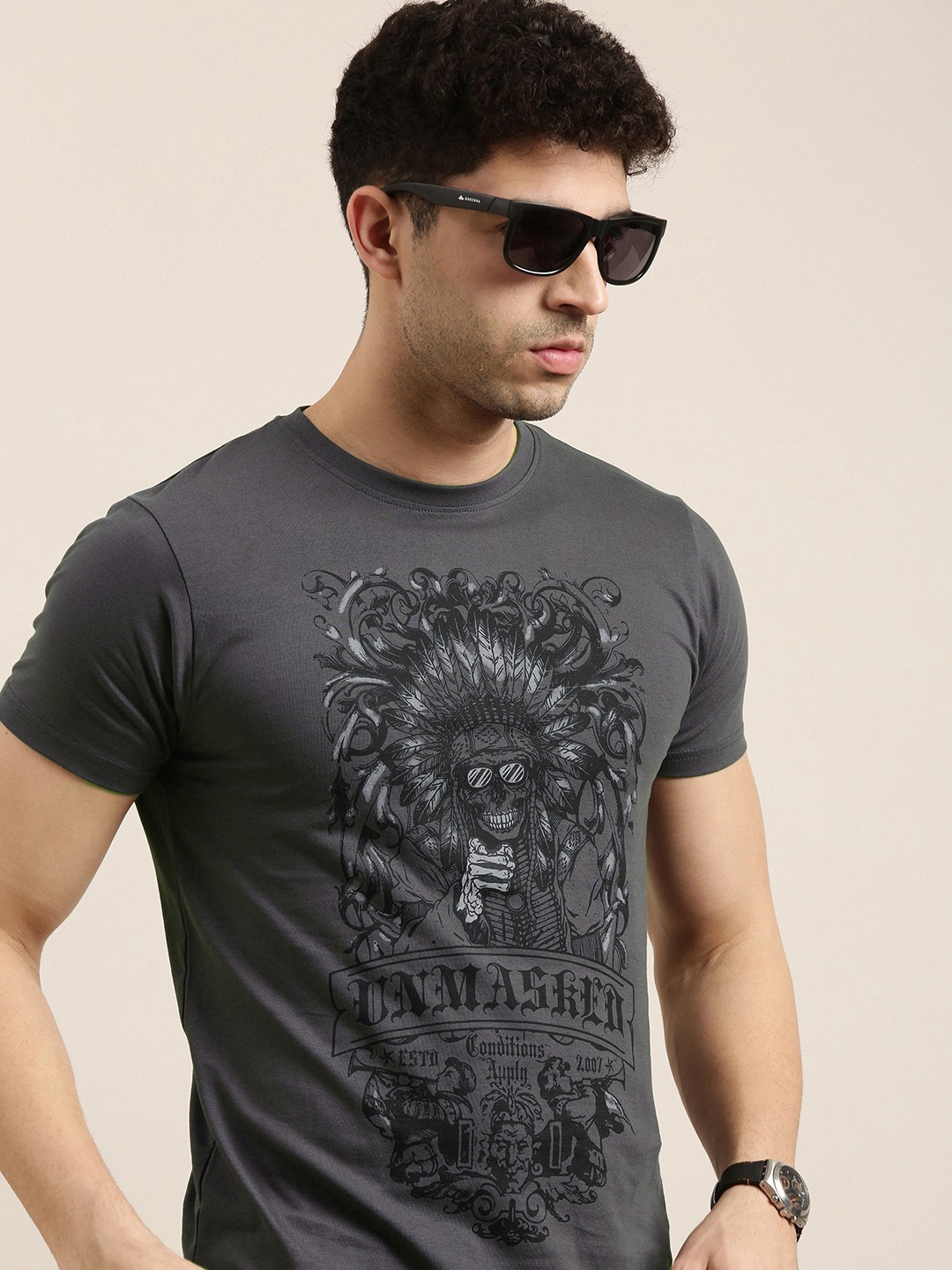 

Conditions Apply Men Charcoal Grey Black Printed Round Neck Pure Cotton T-shirt