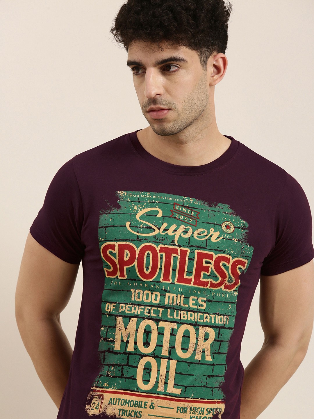 

Conditions Apply Men Burgundy Printed Round Neck Pure Cotton T-shirt