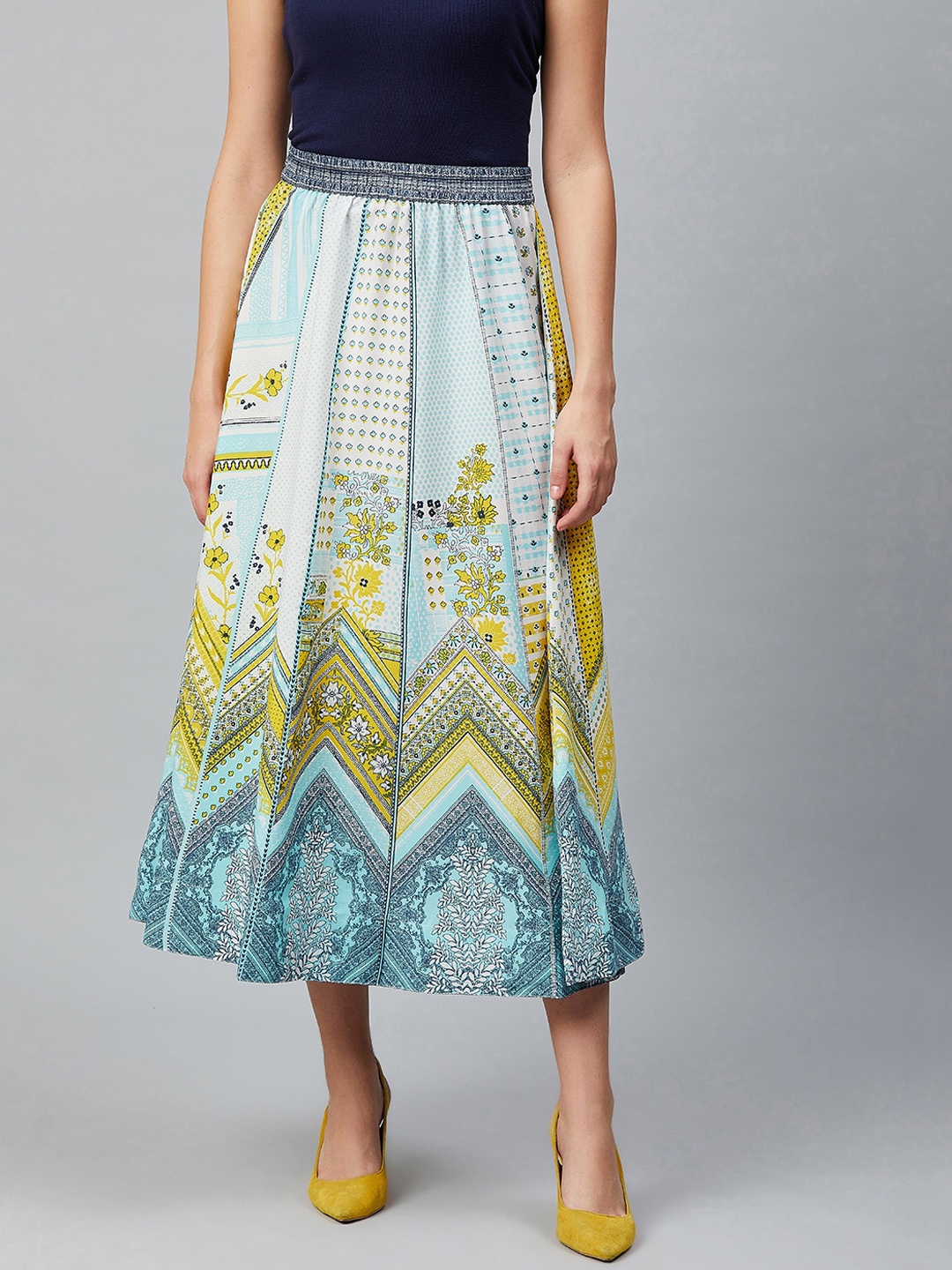 

AURELIA Off-White & Blue Printed Midi Flared Skirt