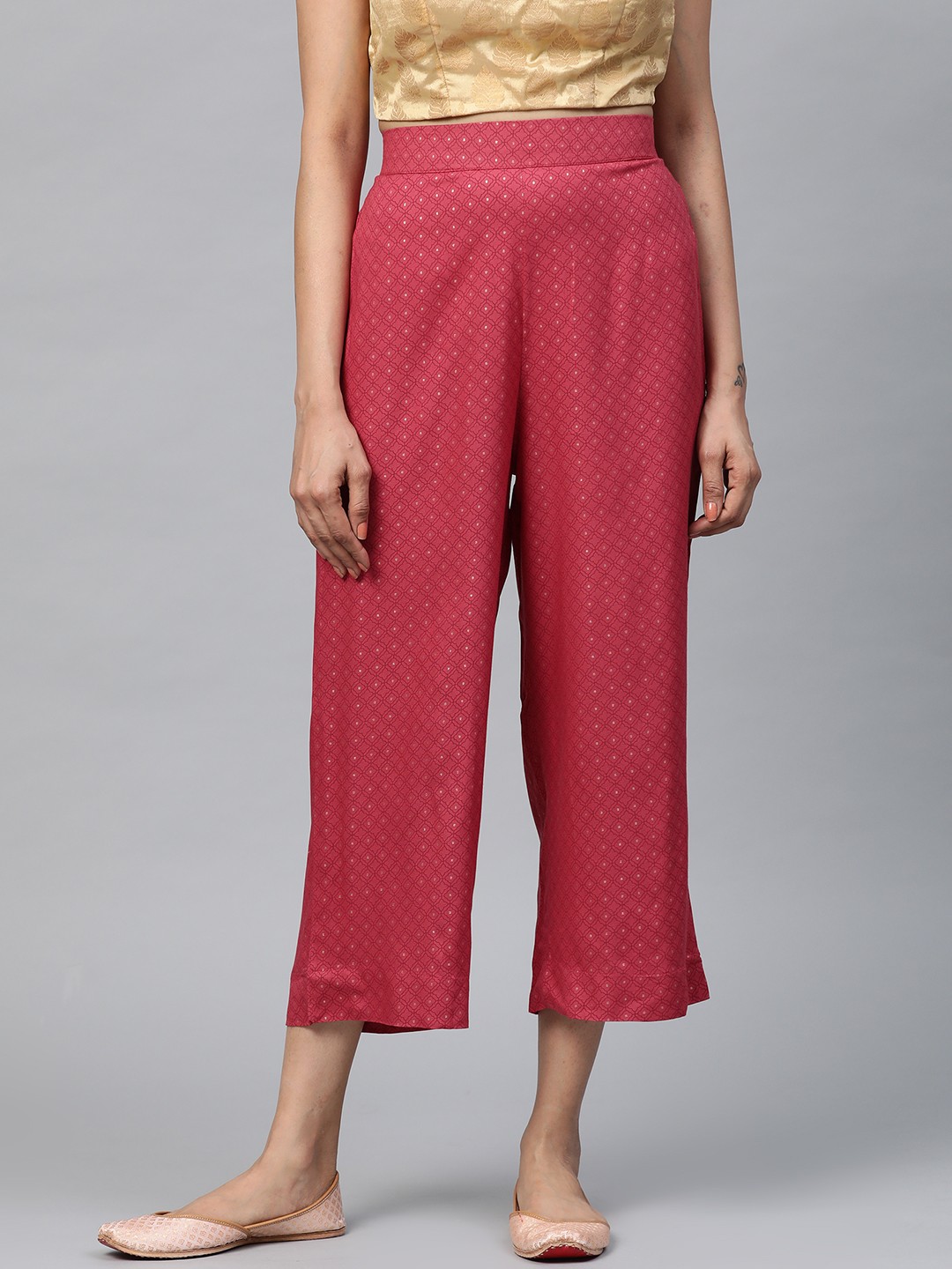 

AURELIA Women Pink & Golden Ethnic Self Design Cropped Straight Palazzos