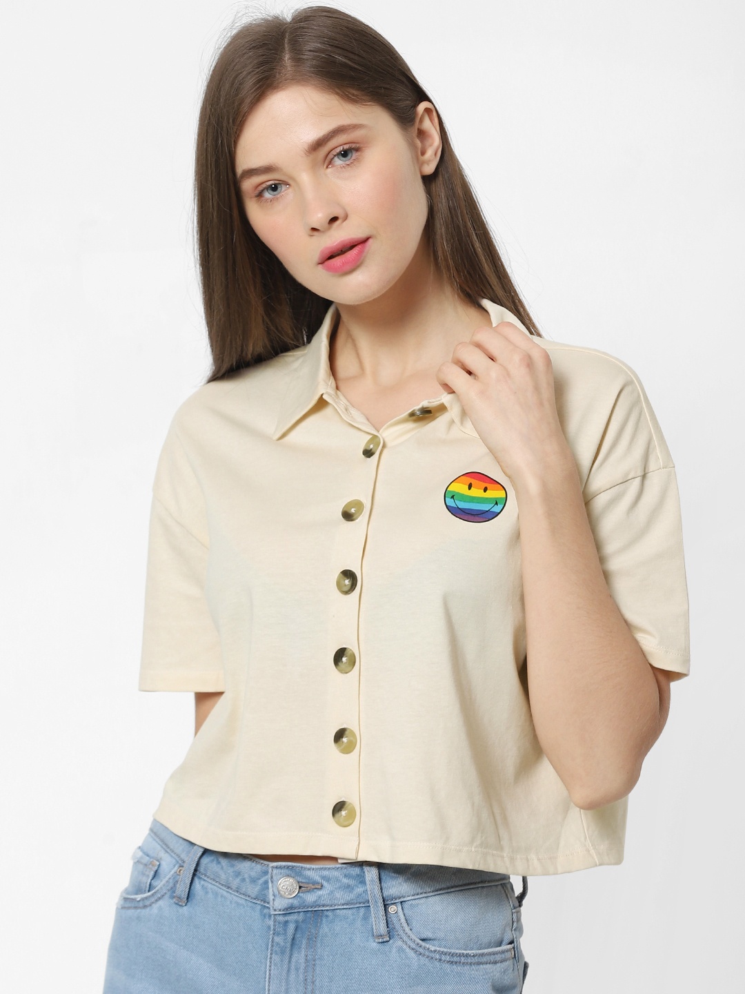 

ONLY Women Beige Regular Fit Back Printed Cropped Casual Shirt