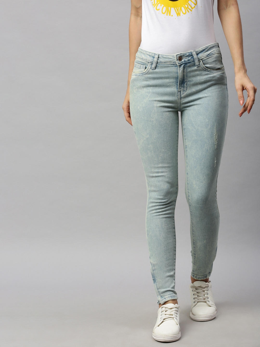 

ONLY Women Blue CARMEN Skinny Fit Mid-Rise Low Distress Stretchable Jeans