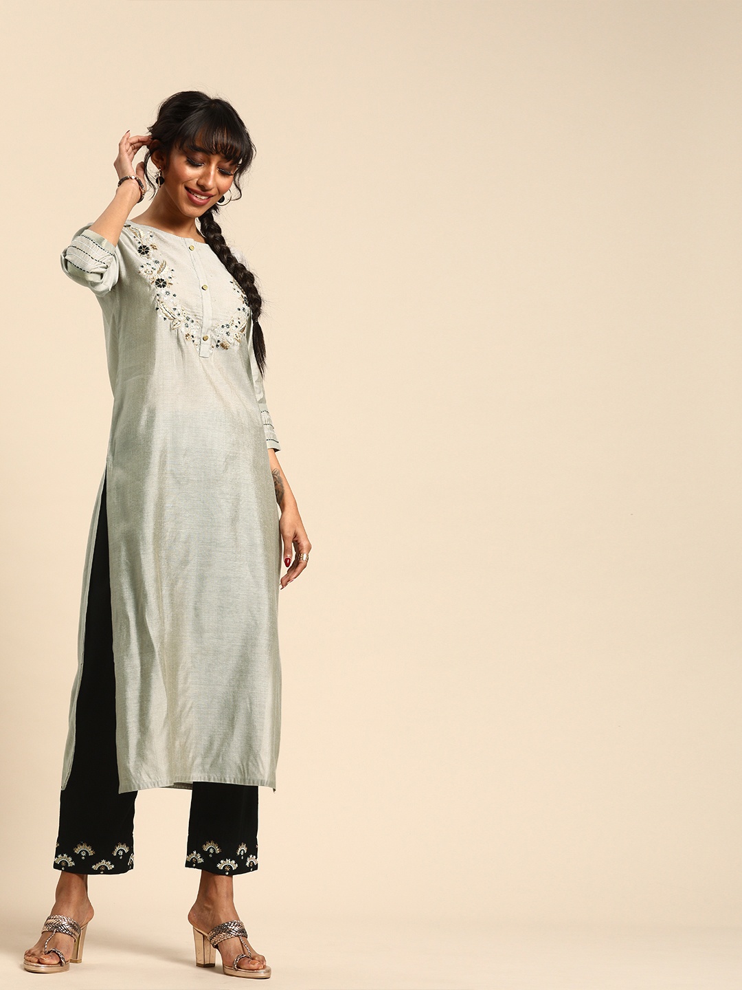 

Varanga Women Grey & Black Embroidered Kurta with Trousers