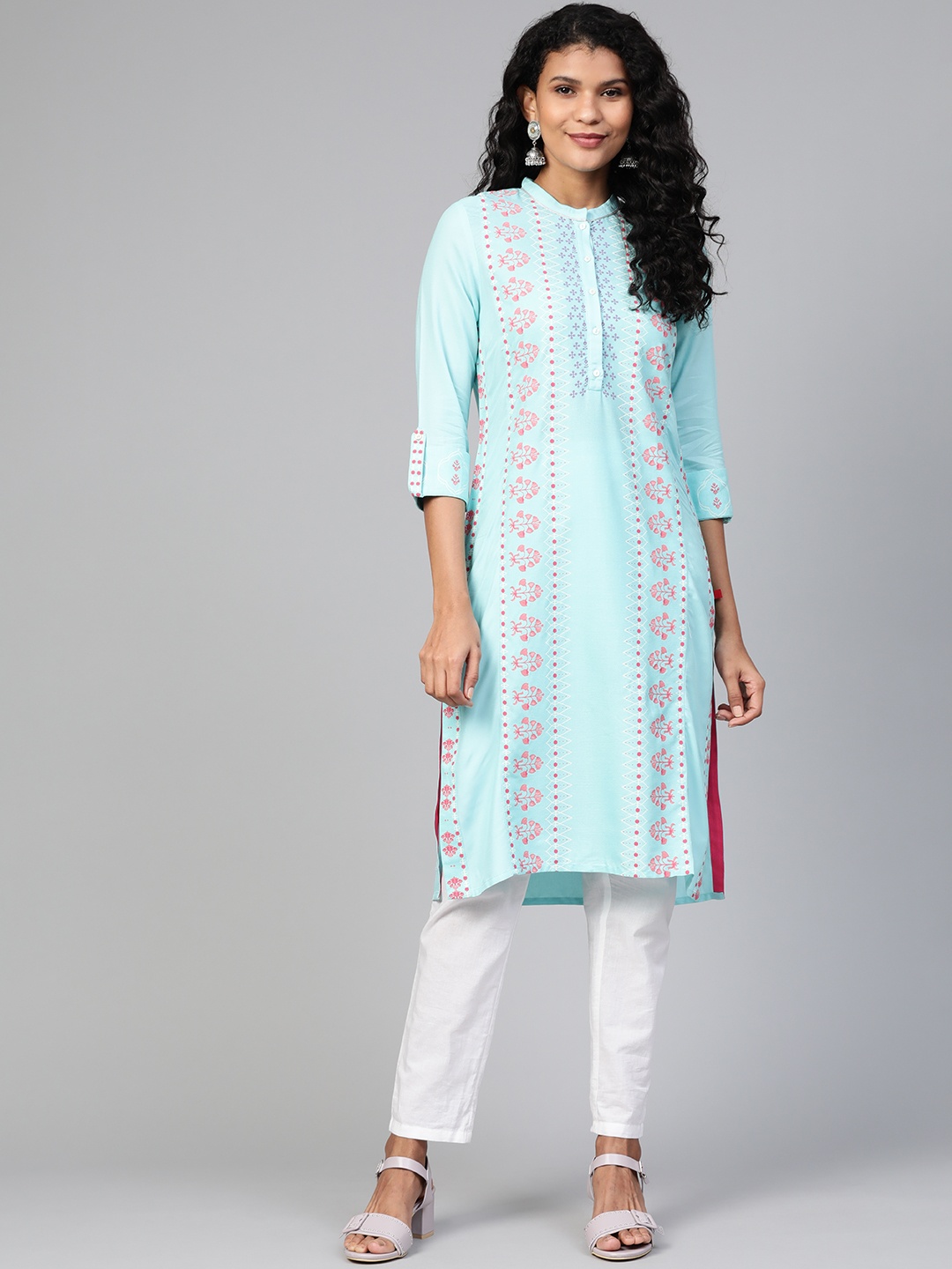 

W Women Blue & Pink Printed Straight Kurta
