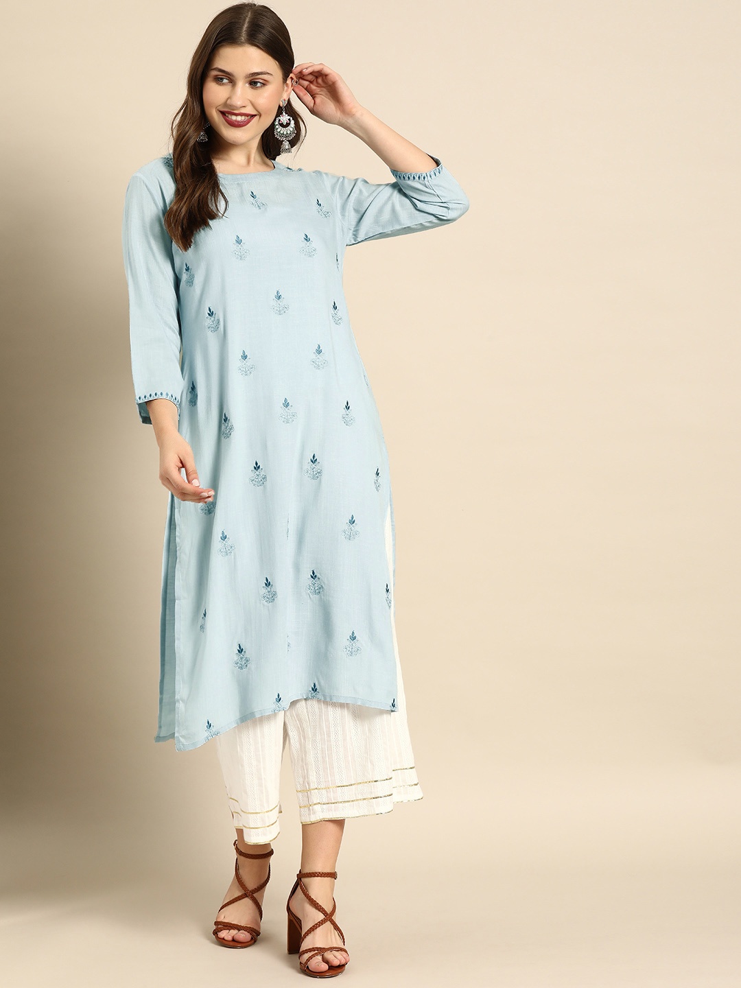 

Soch Women Turquoise Blue Embroidered Straight Kurta