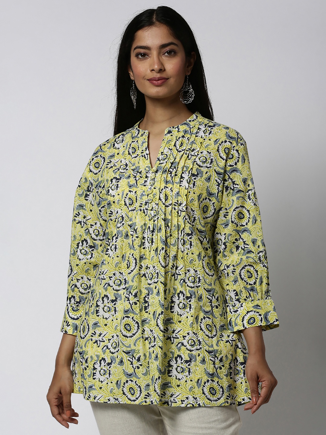 

Soch Mustard Mandarin Collar Printed Tunic