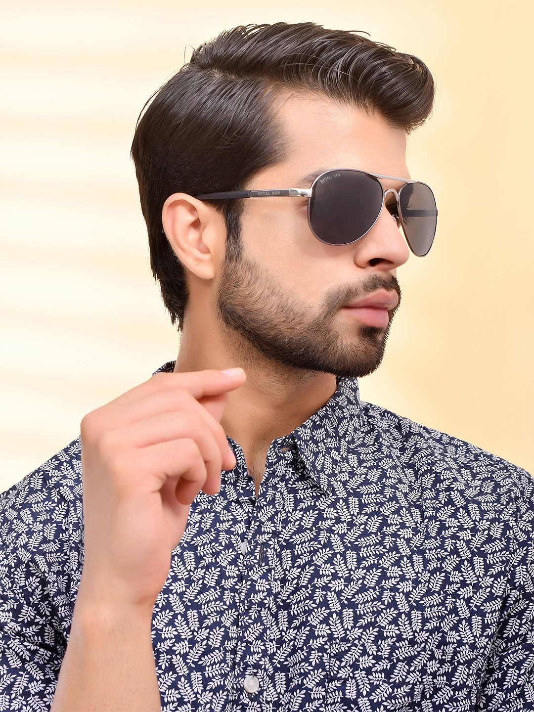 

ROYAL SON Men Polarised and UV Protected Aviator Sunglasses CHI0082-C1, Black