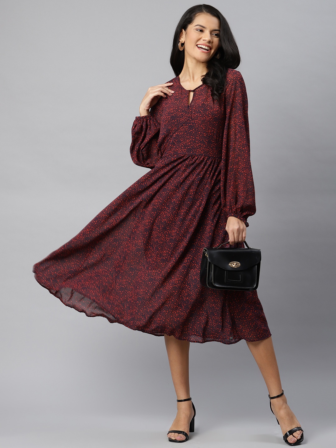 

Tommy Hilfiger Women Navy Blue & Red Floral Print Puff Sleeves A-line Dress