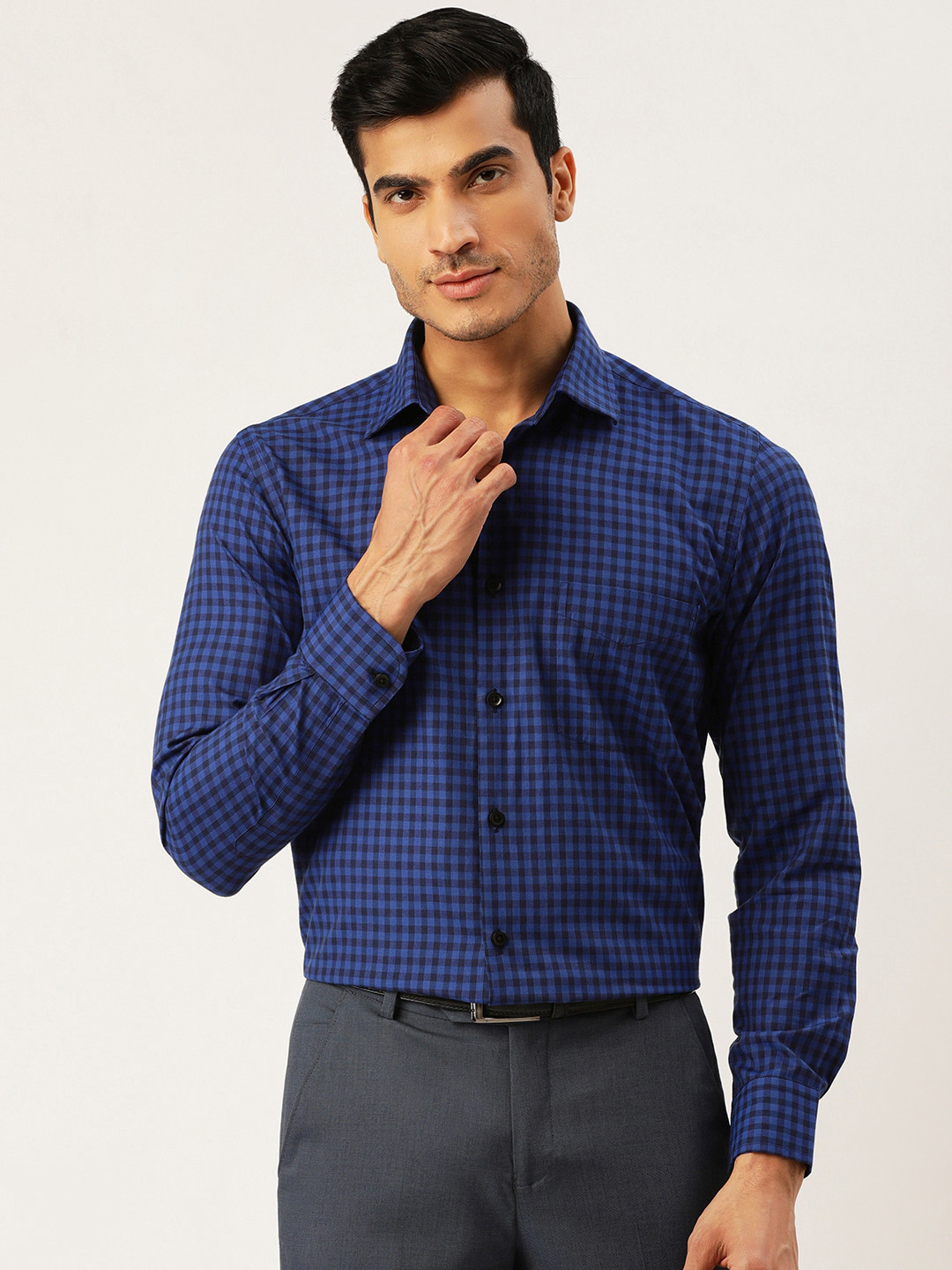 

Richlook Men Blue Regular Fit Checked Formal Shirt