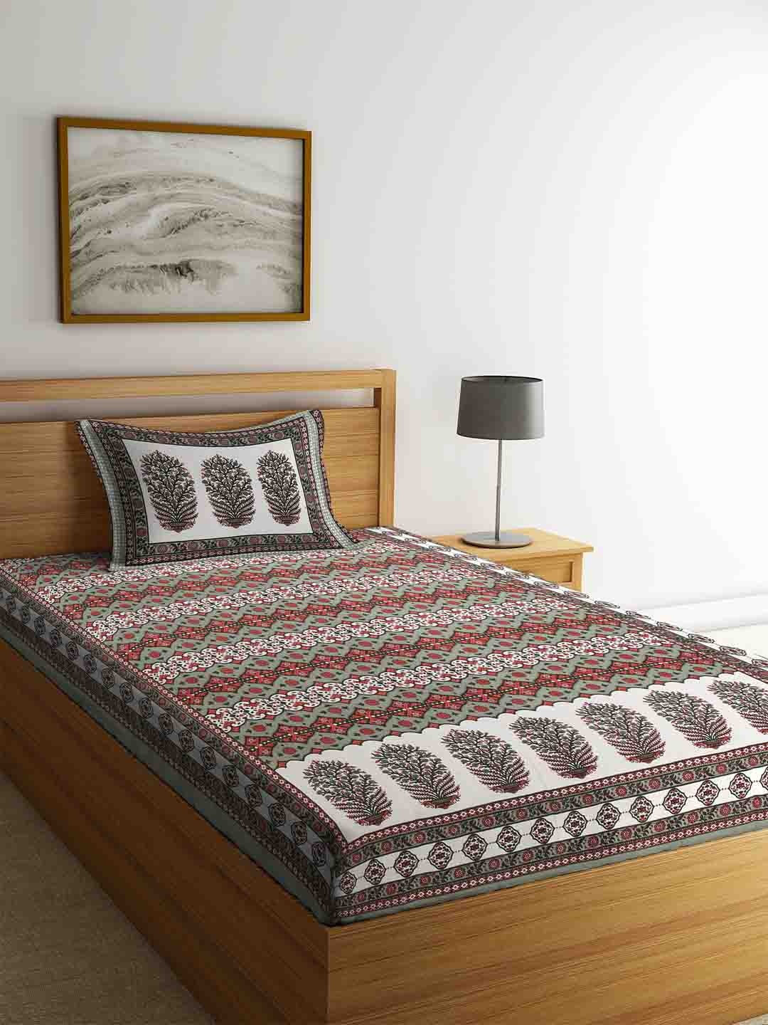

Rajasthan Decor Green & Red Floral 144 TC Cotton 1 Single Bedsheet with 1 Pillow Covers