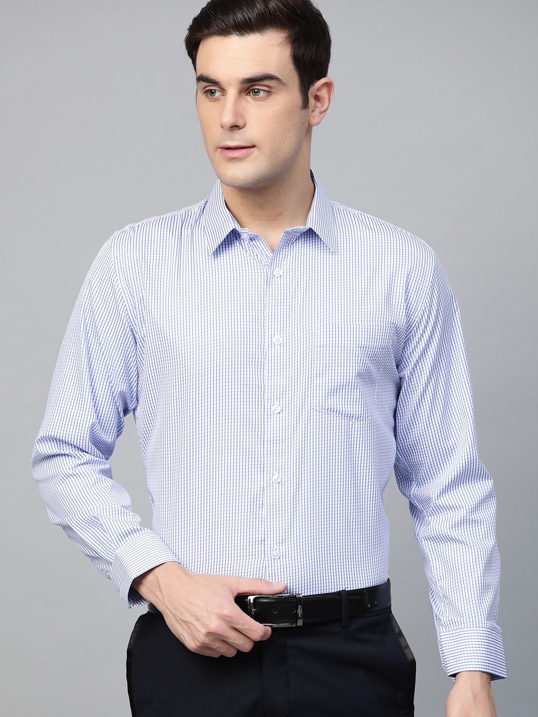 

DENNISON Men White & Blue Regular Fit Checked Formal Shirt