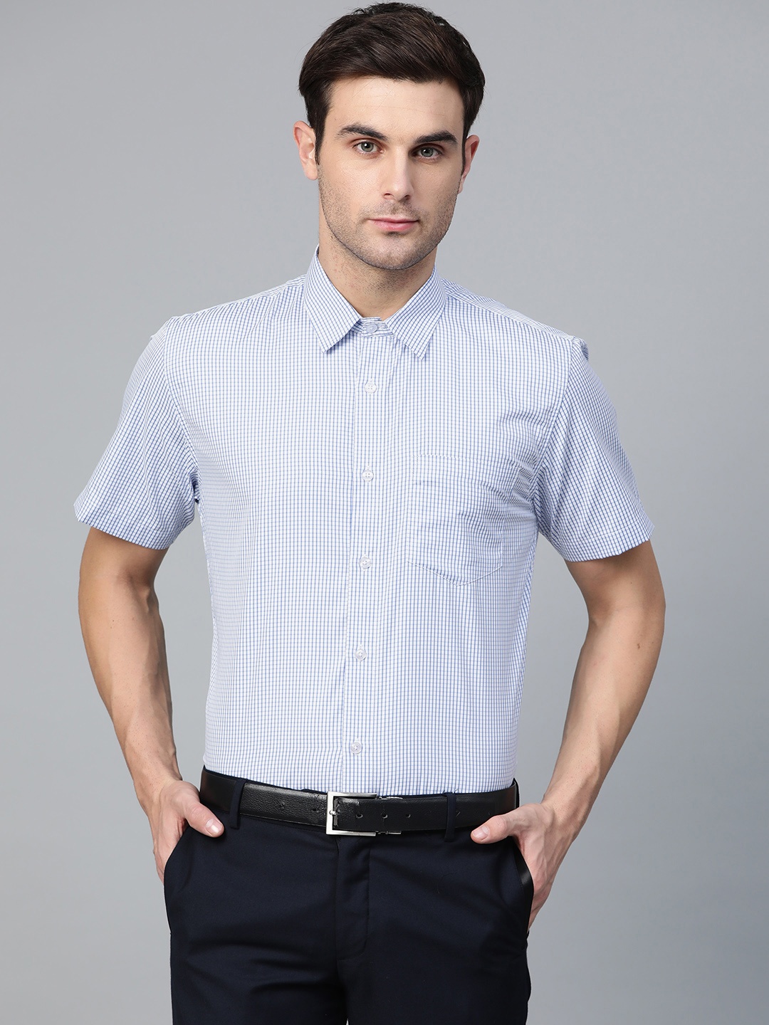 

DENNISON Men White & Blue Regular Fit Checked Formal Shirt