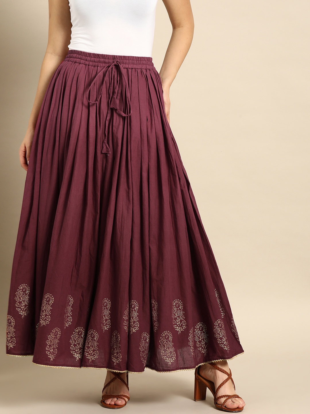 

Soch Maroon & Gold-Toned Printed Flared Skirt