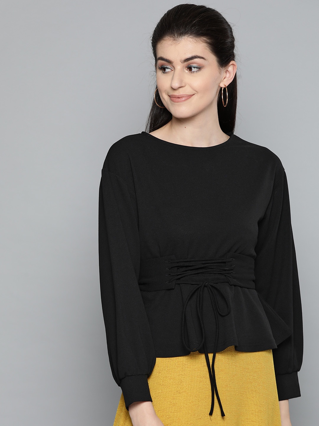 

Harpa Women Black Solid Cinched Waist Top
