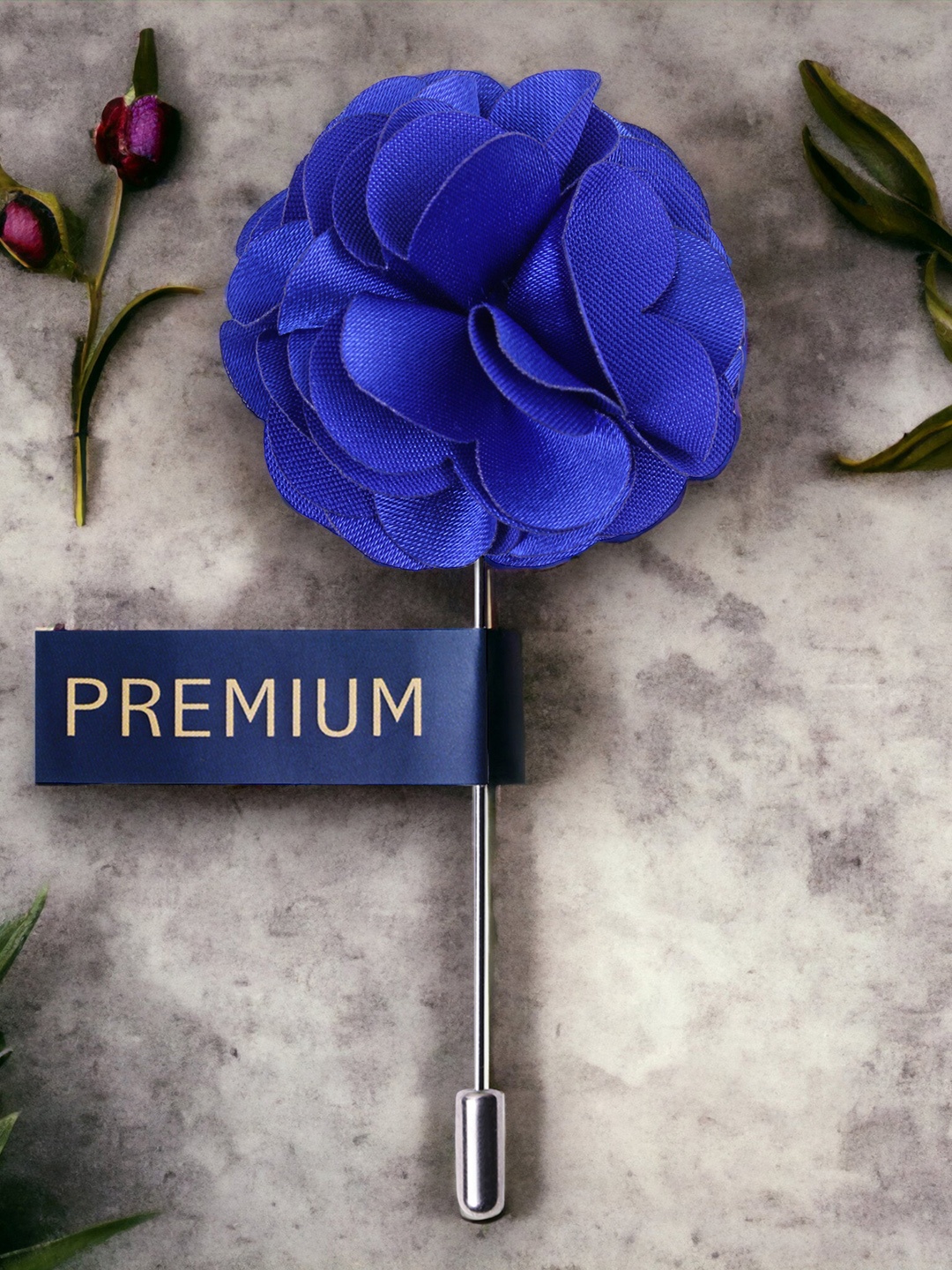 

PELUCHE Unisex Blue Floral Ornamental Treat Brooch Lapel Pin