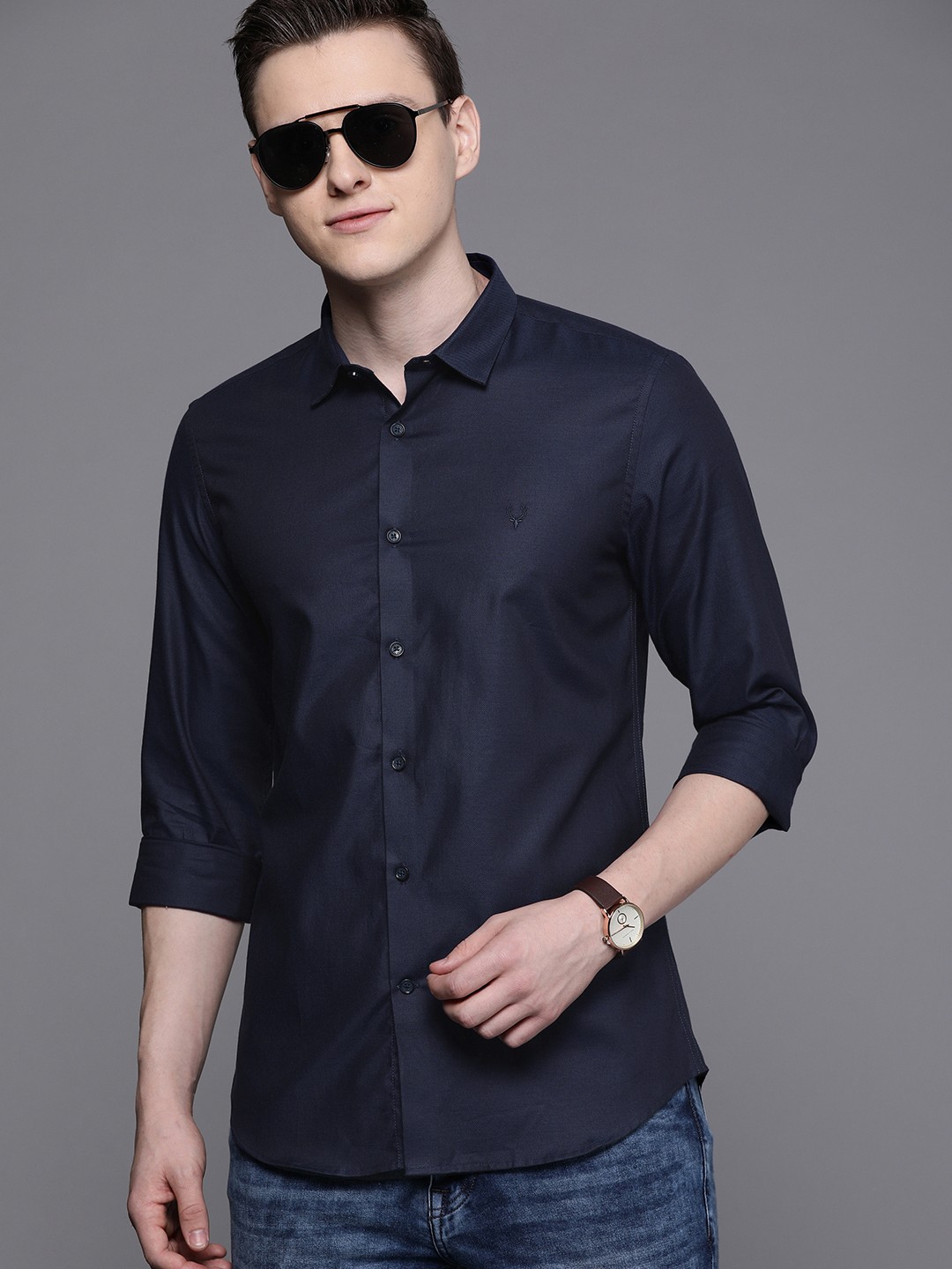 

Allen Solly Sport Men Navy Blue Ultra Slim Fit Solid Casual Shirt