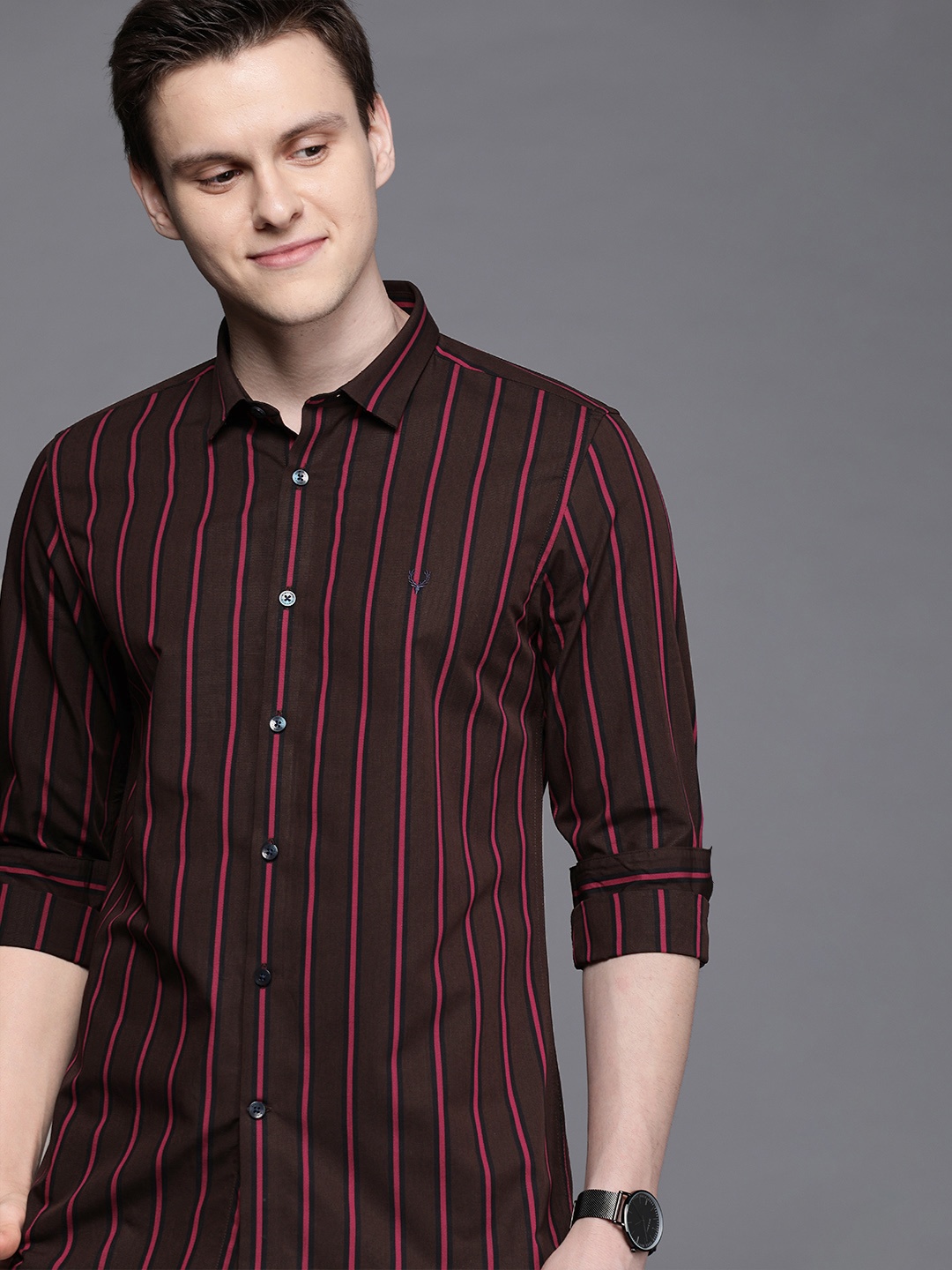 

Allen Solly Sport Men Brown & Pink Ultra Slim Fit Striped Casual Shirt
