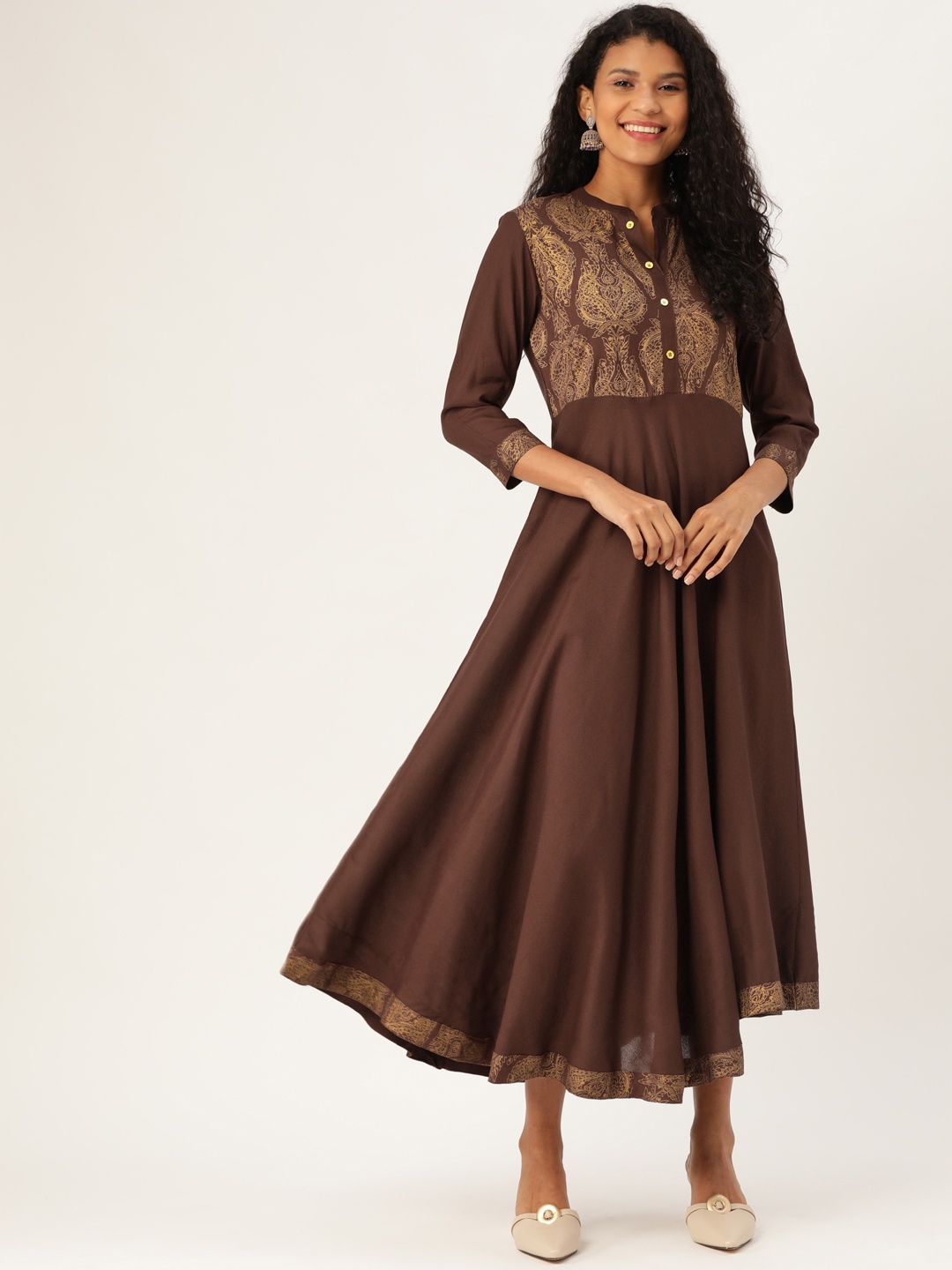 

IMARA Women Brown & Golden Printed Maxi Dress