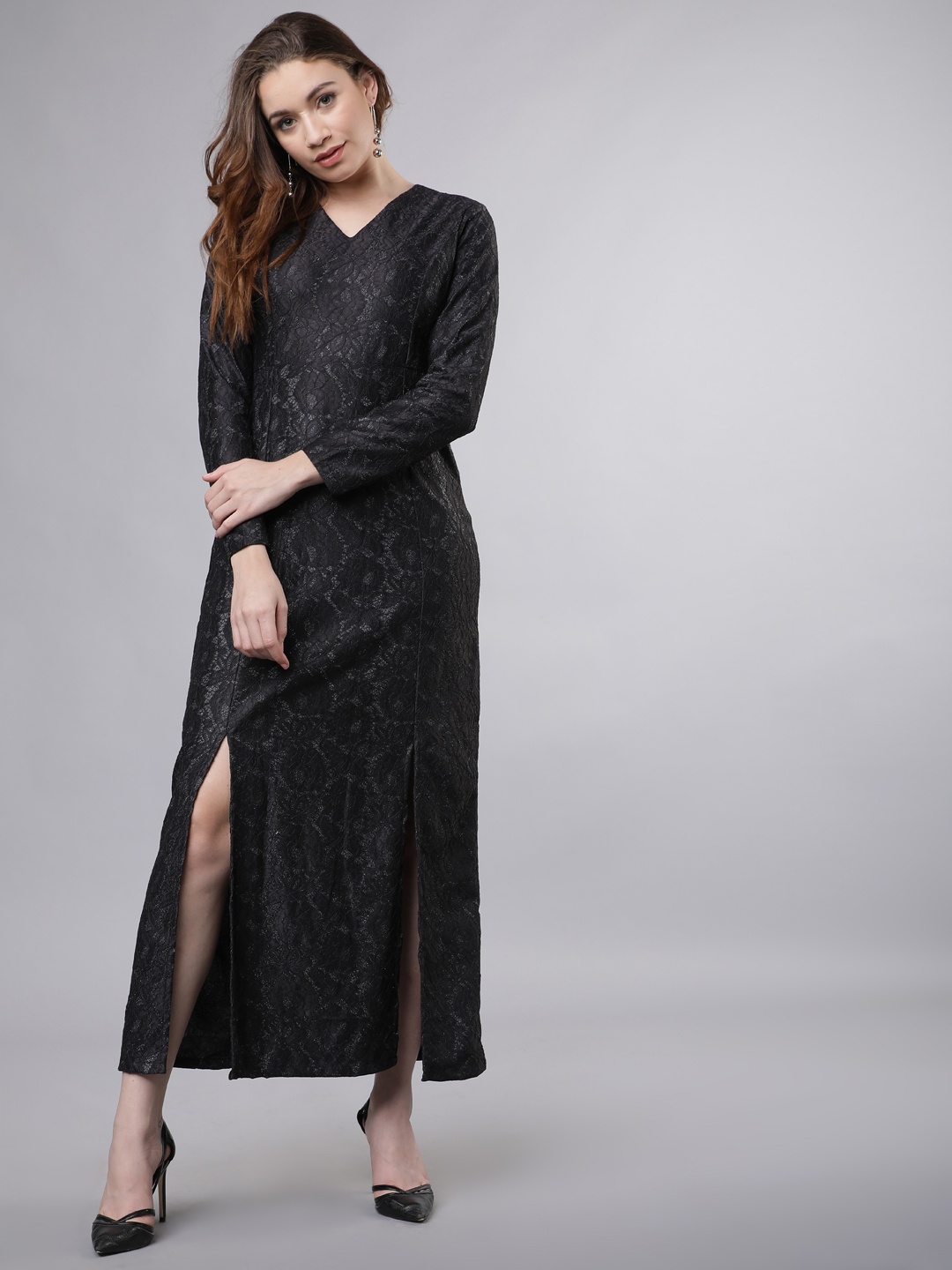 

Tokyo Talkies Women Black Self Design Maxi Dress