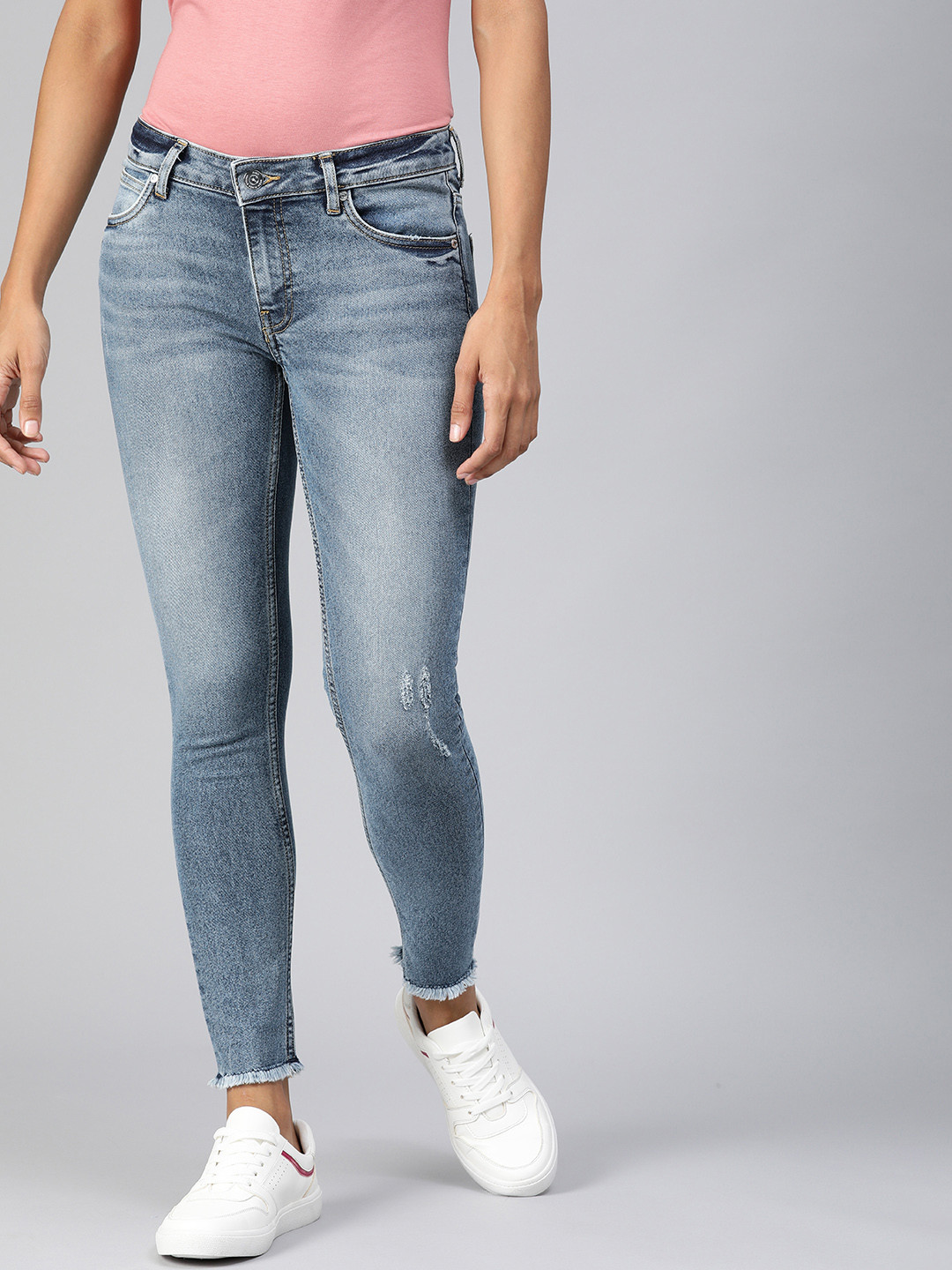 

ONLY Women Blue Skinny Fit Mid-Rise Mildly Distressed Stretchable Jeans