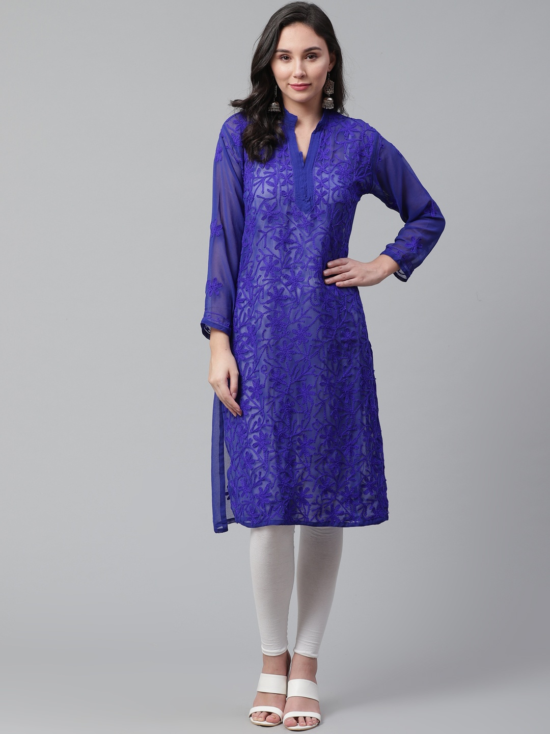 

Saadgi Women Blue Chikankari Embroidered Sheer Straight Kurta