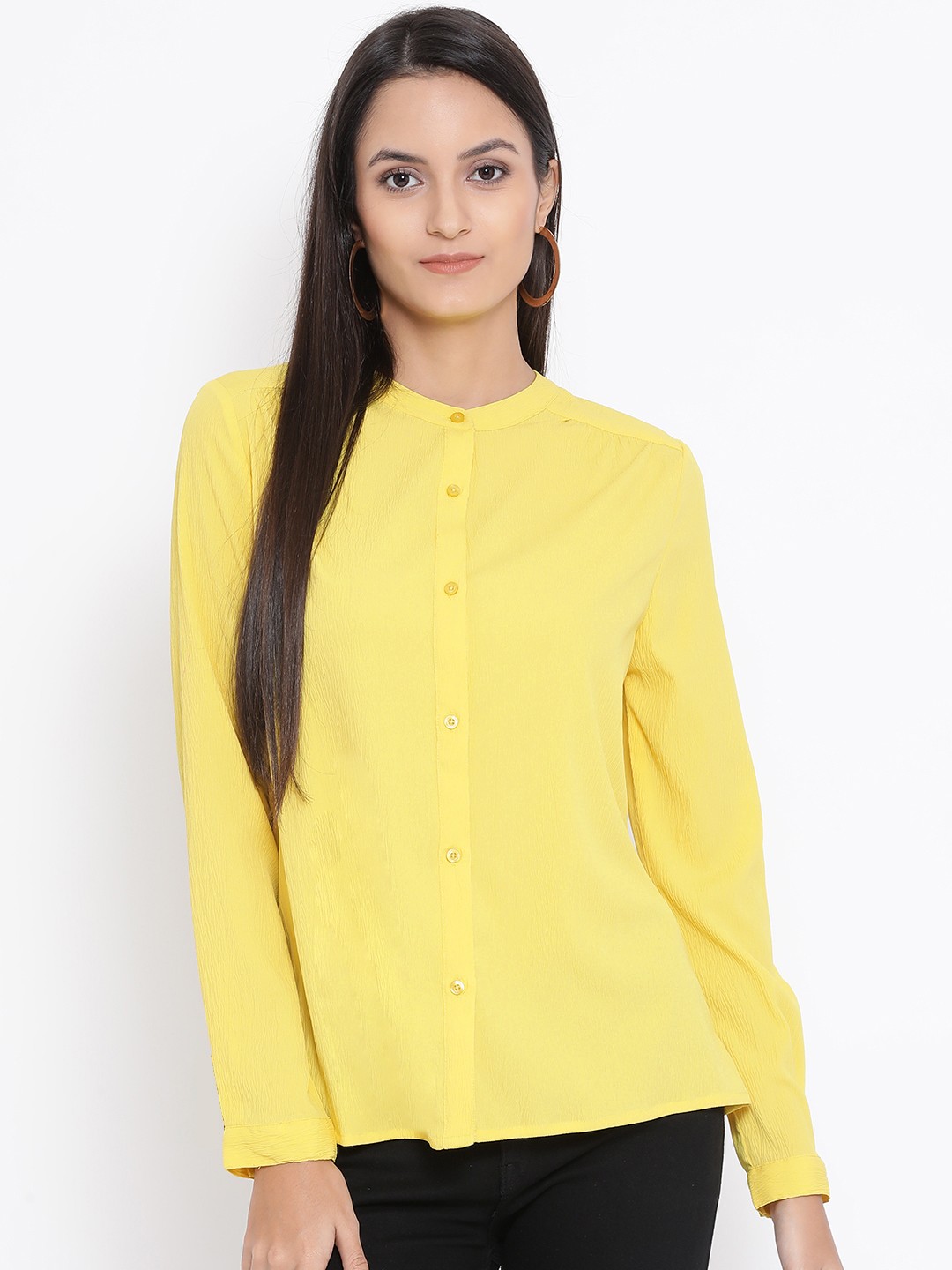 

Oxolloxo Women Yellow Comfort Regular Fit Solid Casual Shirt