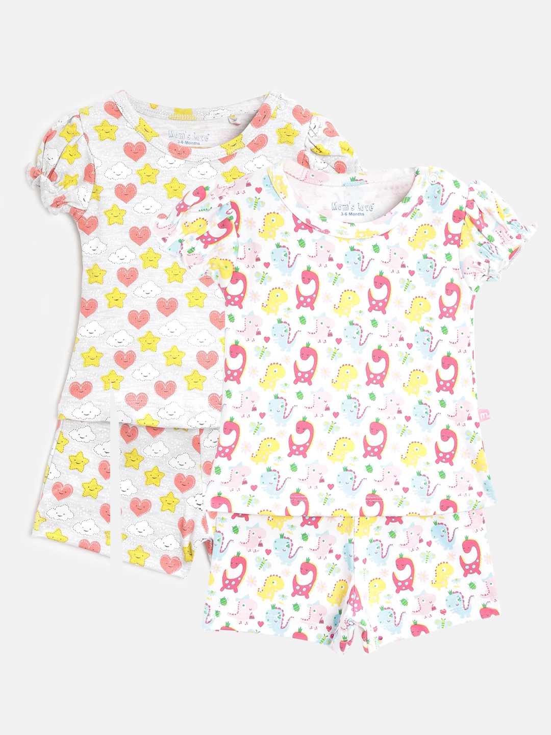 

Moms Love Girls Pack of 2 Assorted Clothing Sets