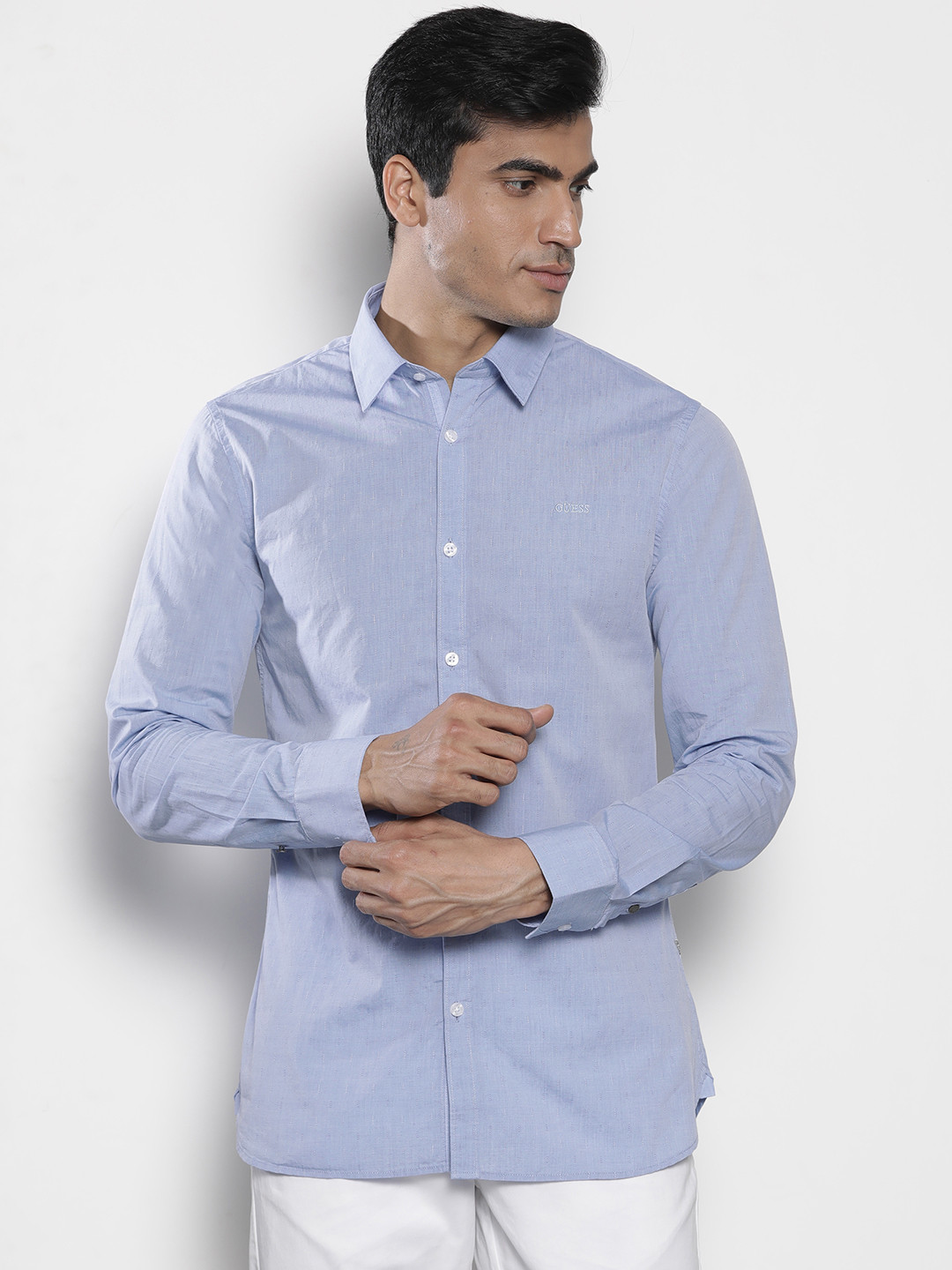 

GUESS Men Blue Regular Fit Self Design Casual Shirt