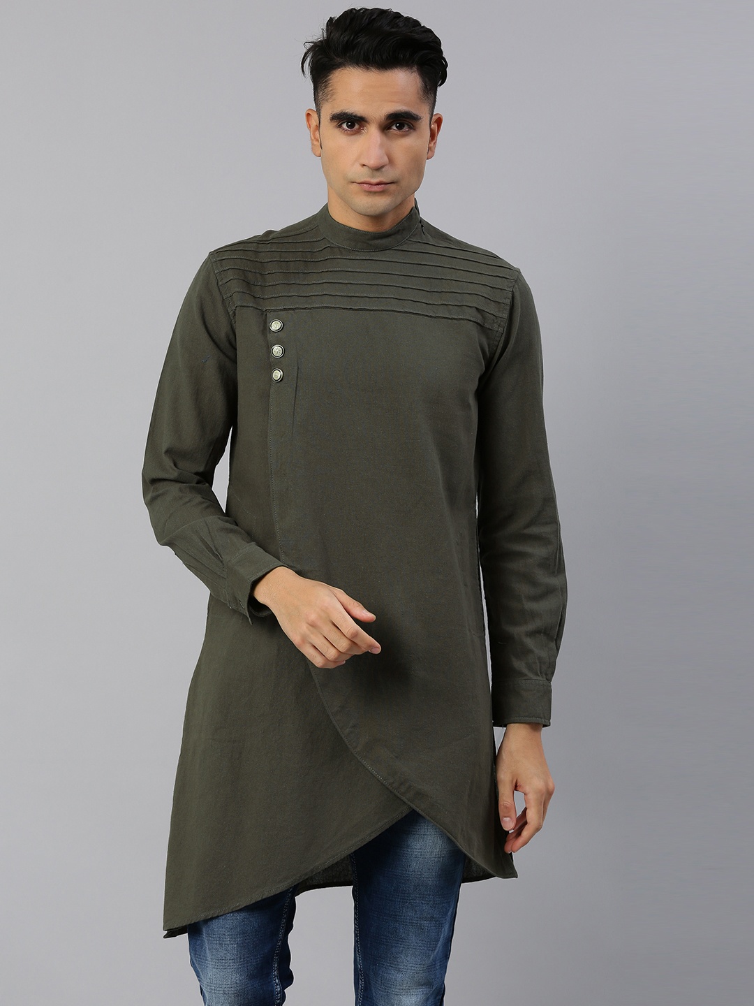 

Freehand Men Olive Green Solid Asymmetric Hemline Straight Layered Kurta