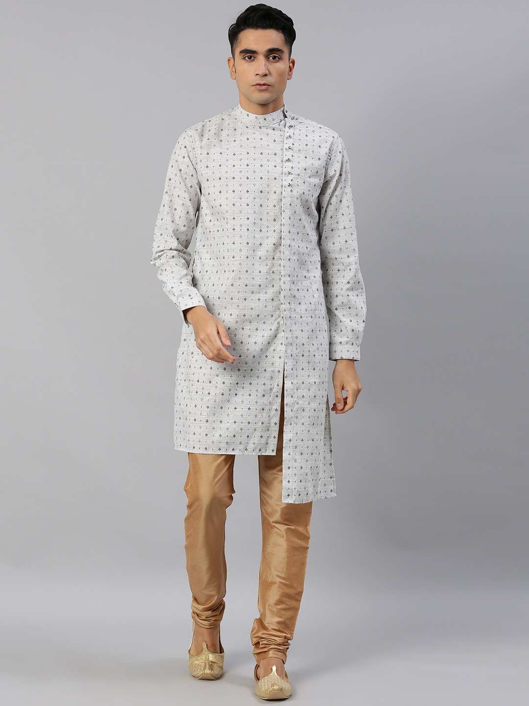 

Freehand Men Grey & Black Printed Asymmetrical Hem Straight Kurta