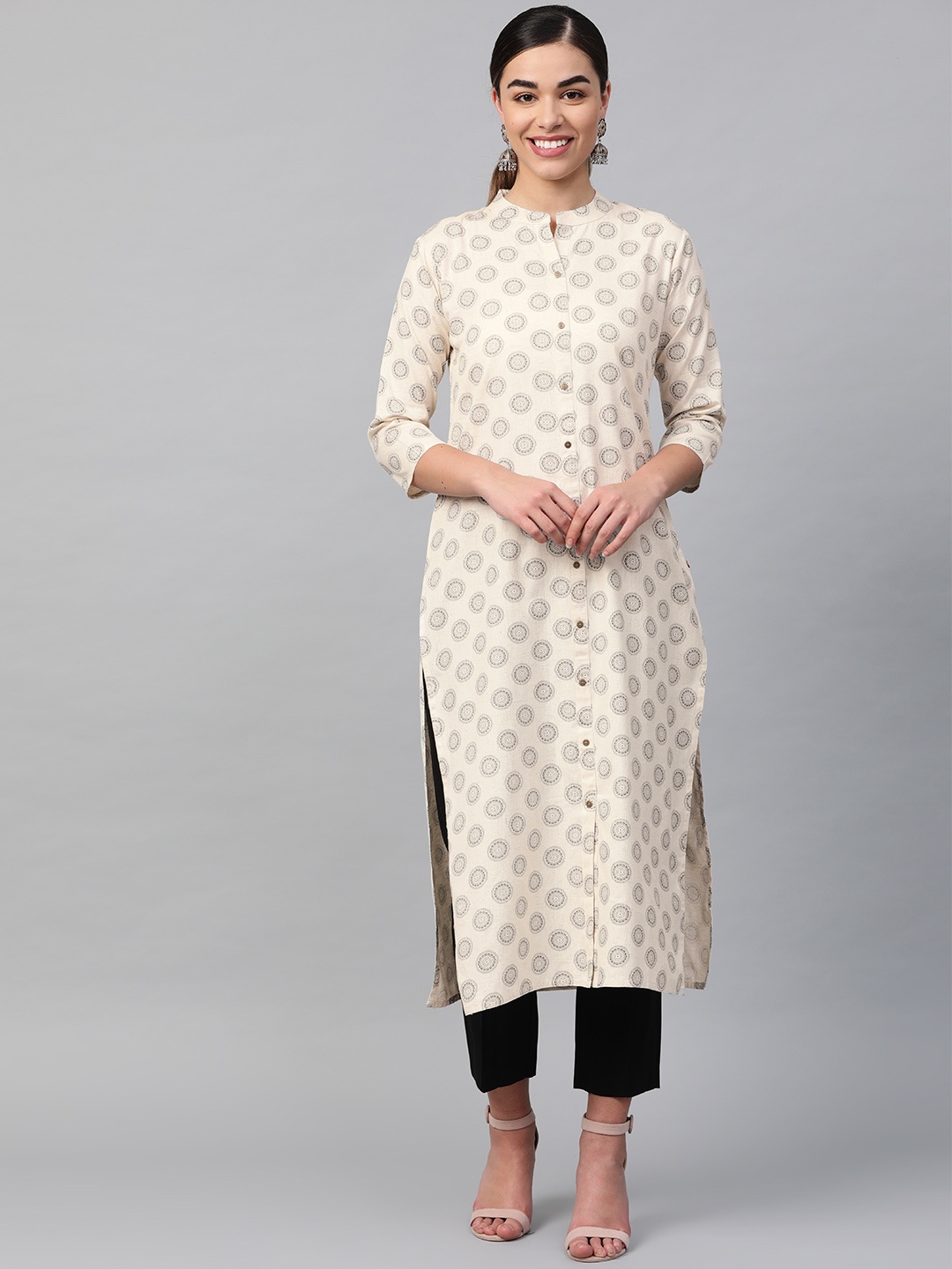 

KSUT Women Off-White & Grey Printed Straight Kurta