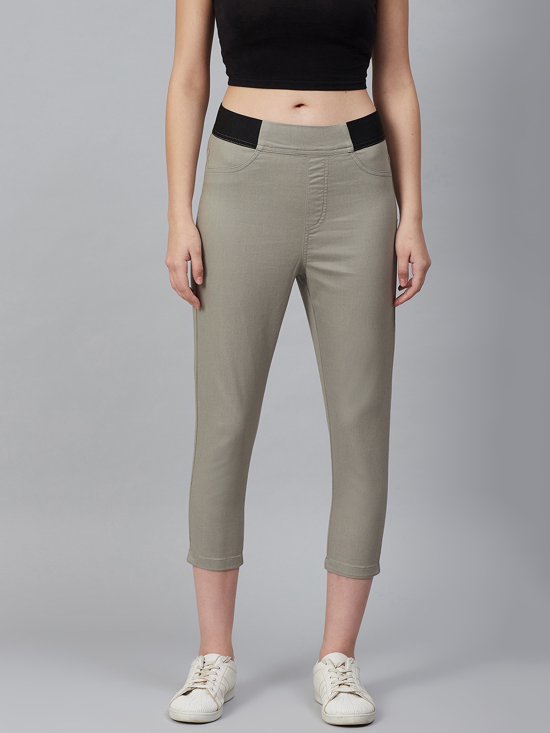 

Marks & Spencer Women Green Solid Cropped Treggings