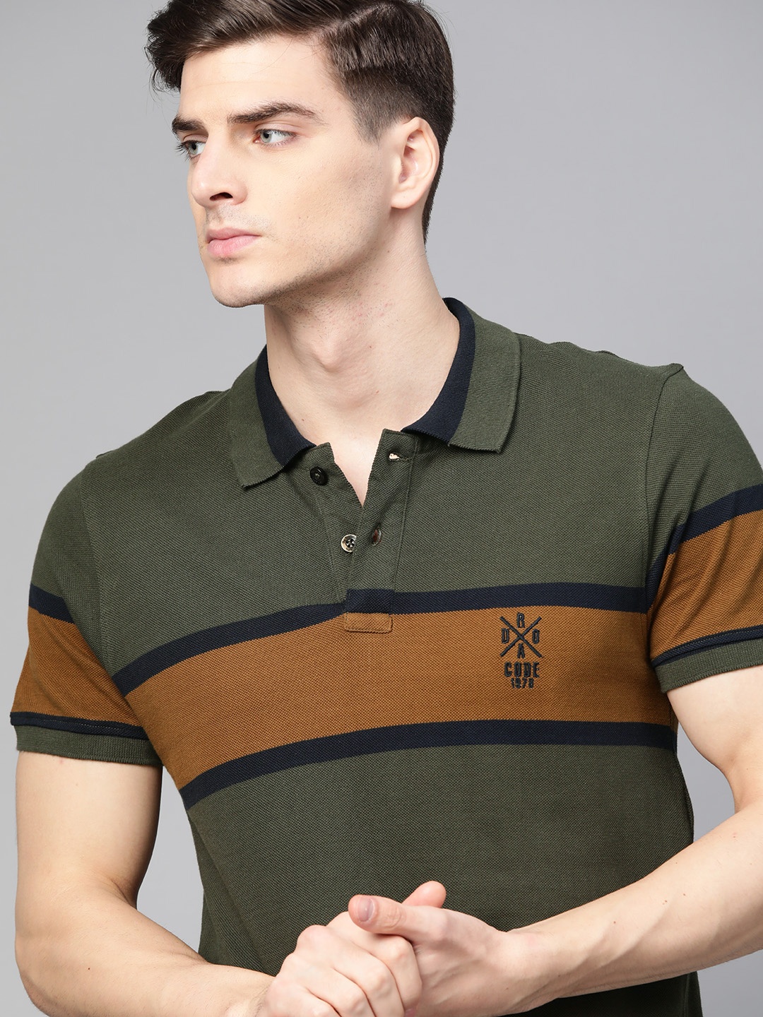 

Roadster Men Olive Green & Brown Colourblocked Polo Collar T-shirt