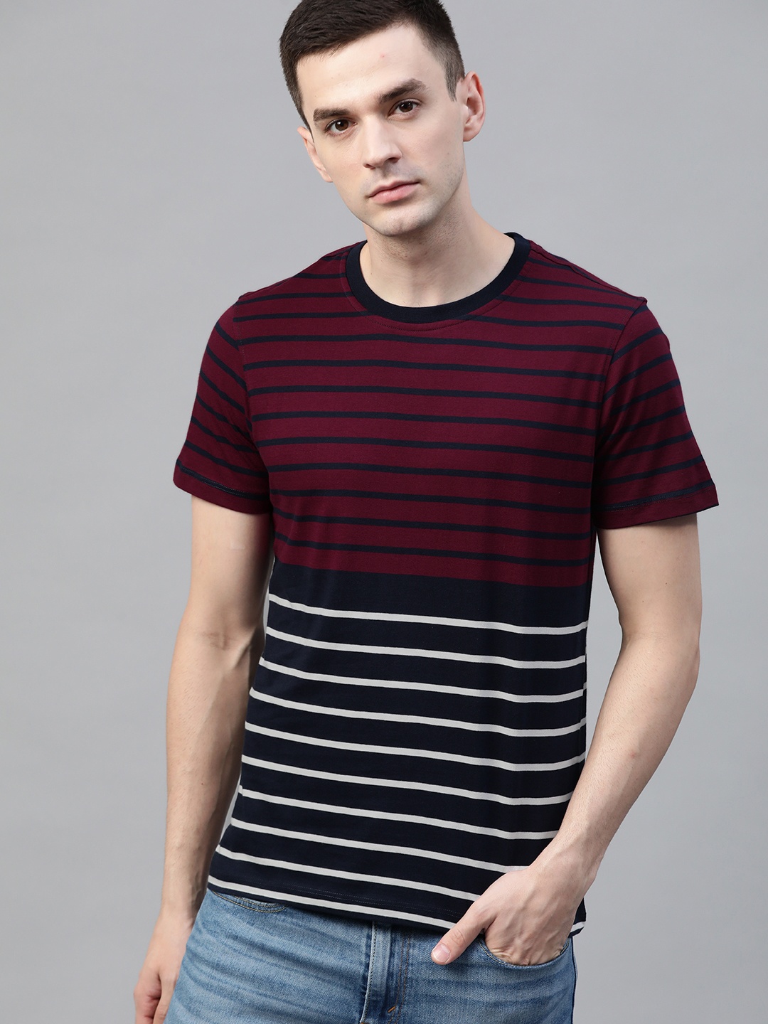 

Roadster Men Navy Blue Maroon Striped Round Neck Pure Cotton T-shirt