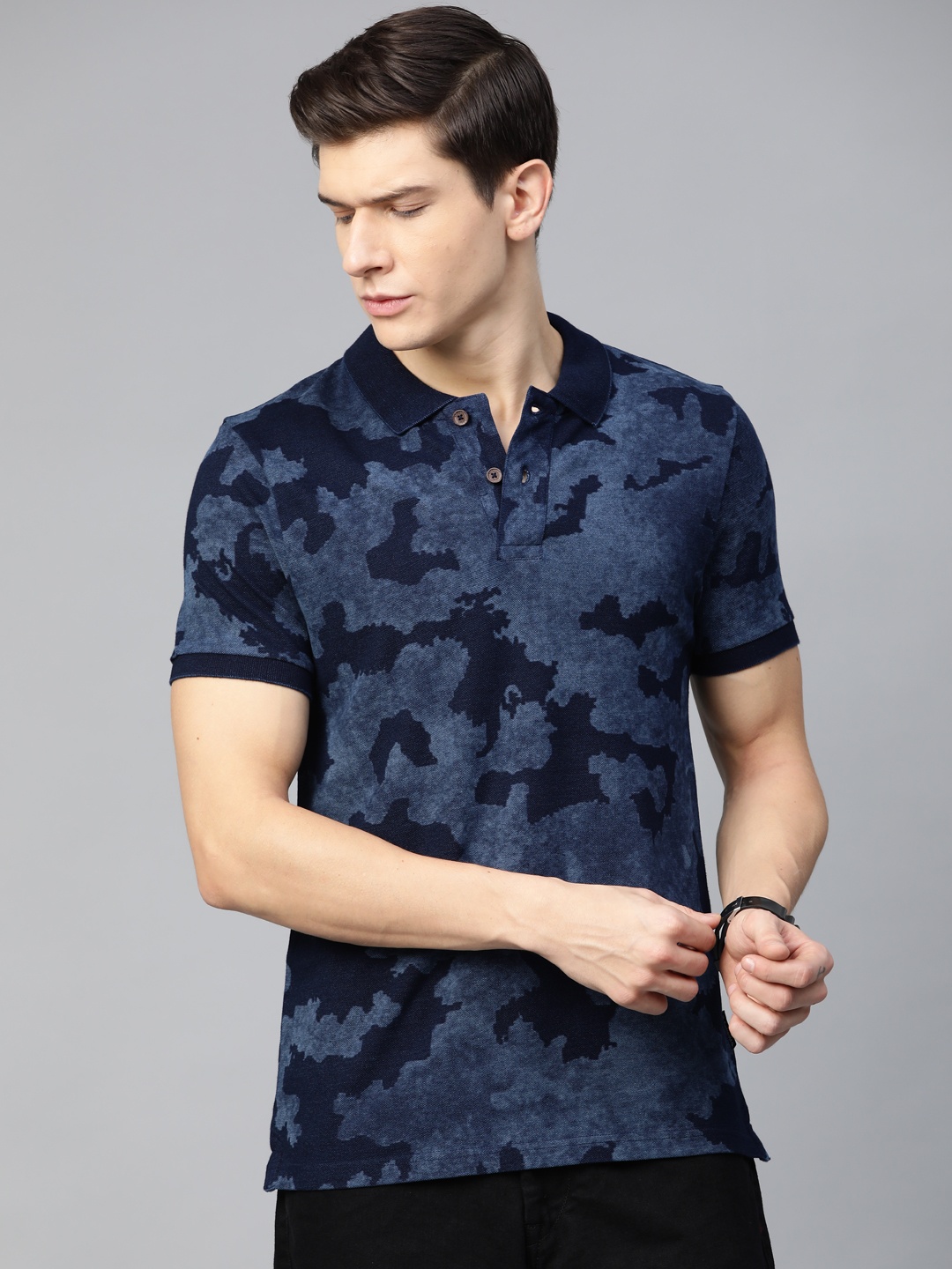 

Roadster Men Indigo Dyed Printed Polo Collar Pure Cotton T-shirt, Navy blue