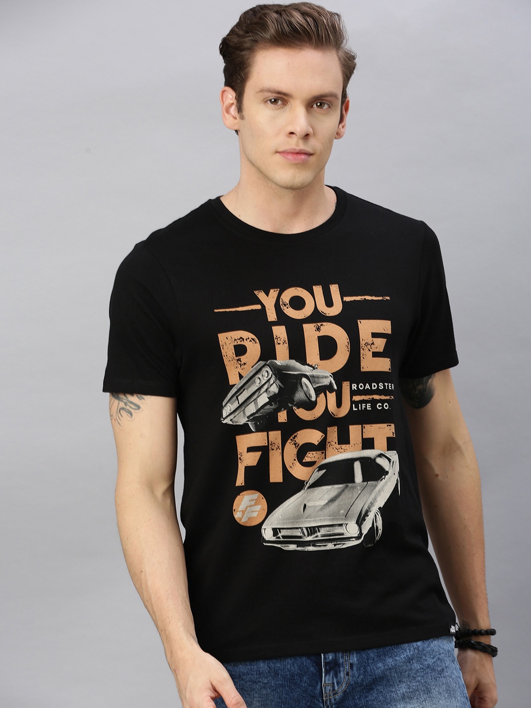 

Roadster Men Fast and Furious Black Printed Round Neck Pure Cotton T-shirt