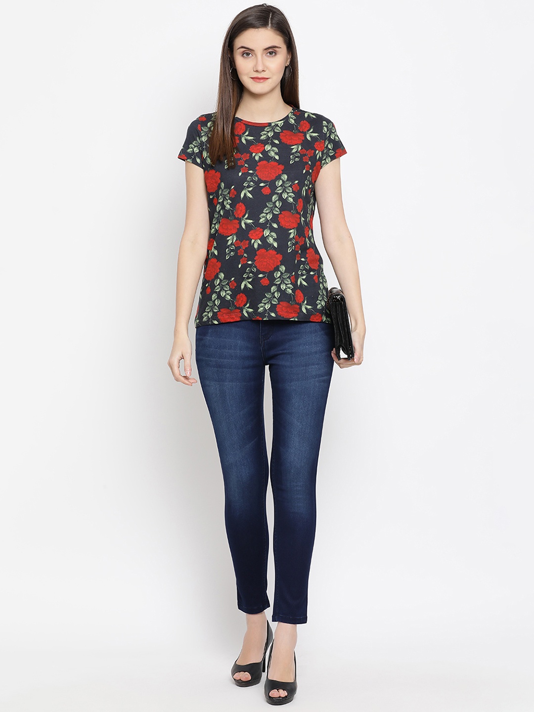 

Crimsoune Club Women Blue Super Skinny Fit Mid-Rise Clean Look Jeans