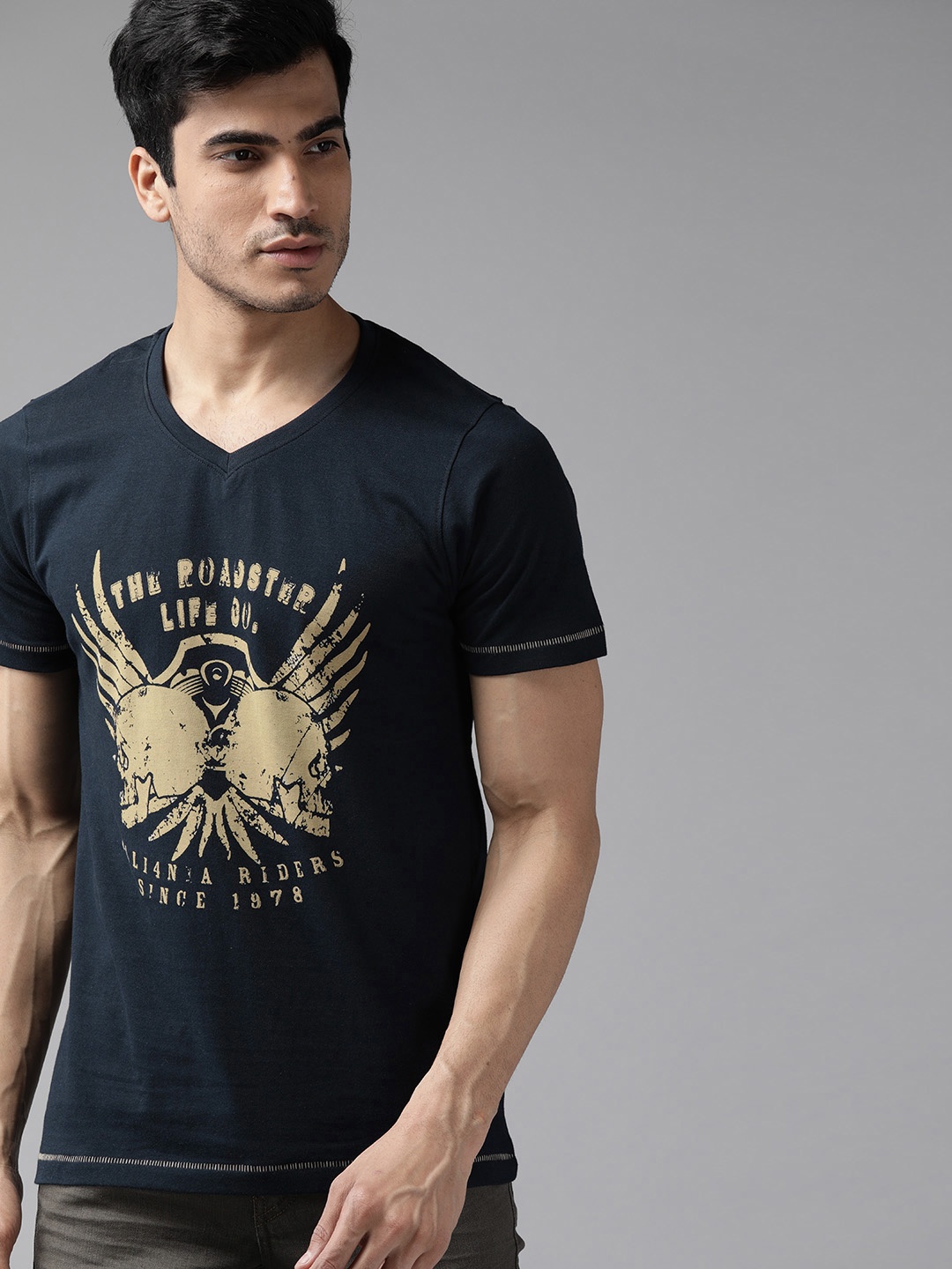 

Roadster Men Navy Blue Beige Printed V Neck Pure Cotton T-shirt
