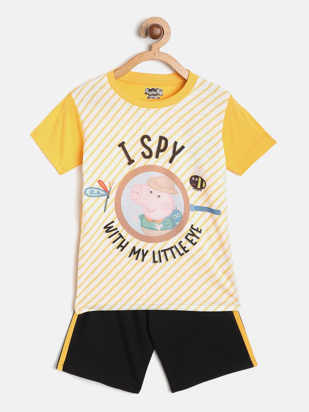 

Eteenz Boys Yellow & Black Printed T-shirt with Shorts