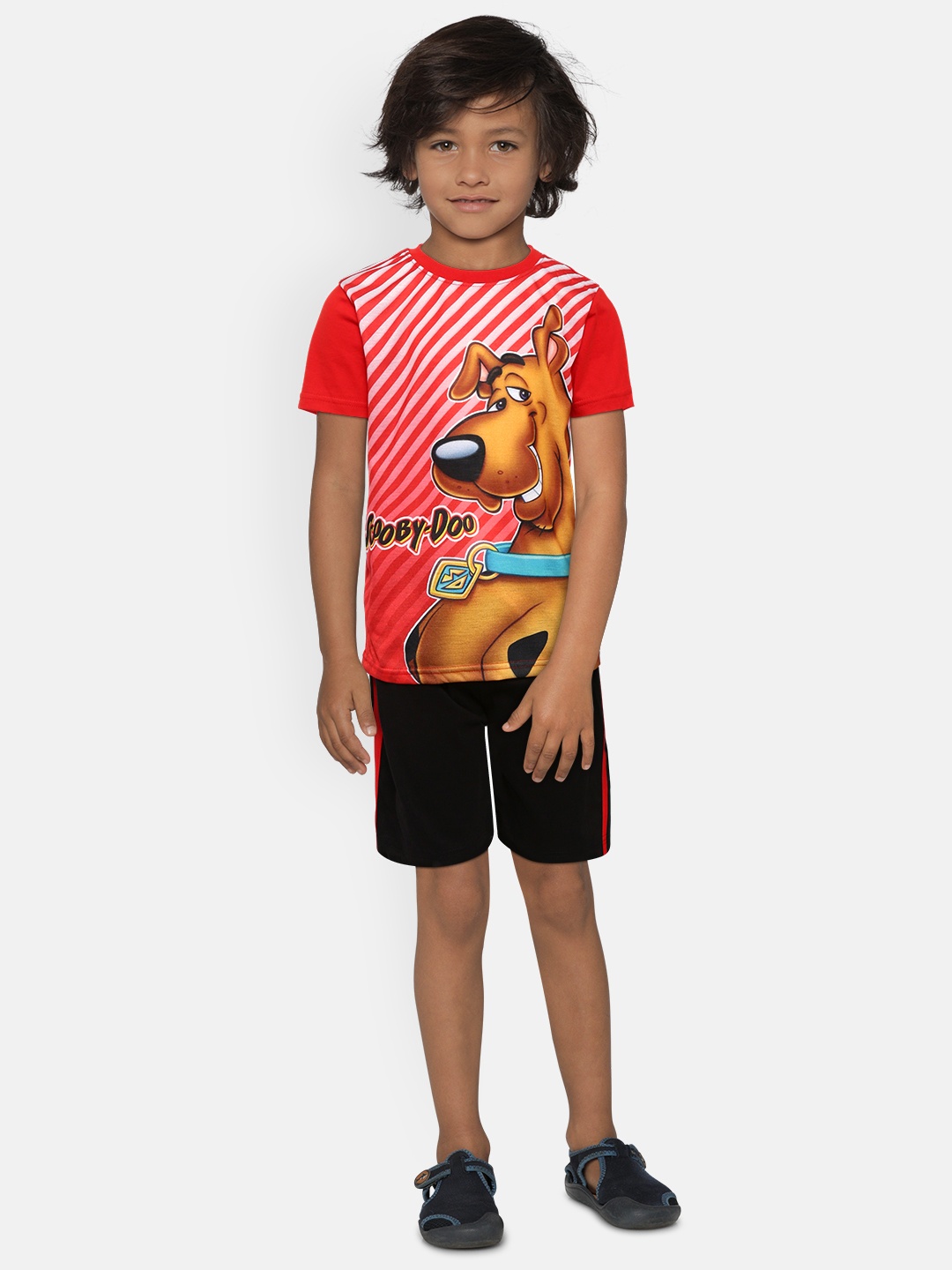 

Eteenz Boys Red & Black Scooby Doo Printed T-shirt with Shorts