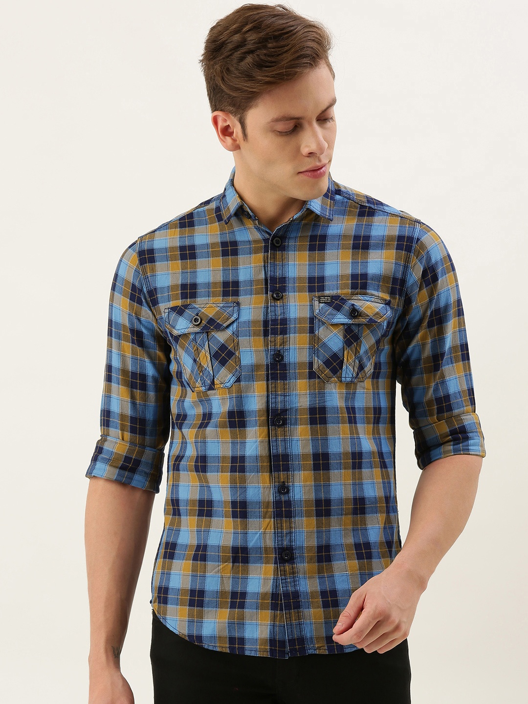

The Indian Garage Co Men Mustard & Navy Blue Checked Slim Fit Casual Shirt
