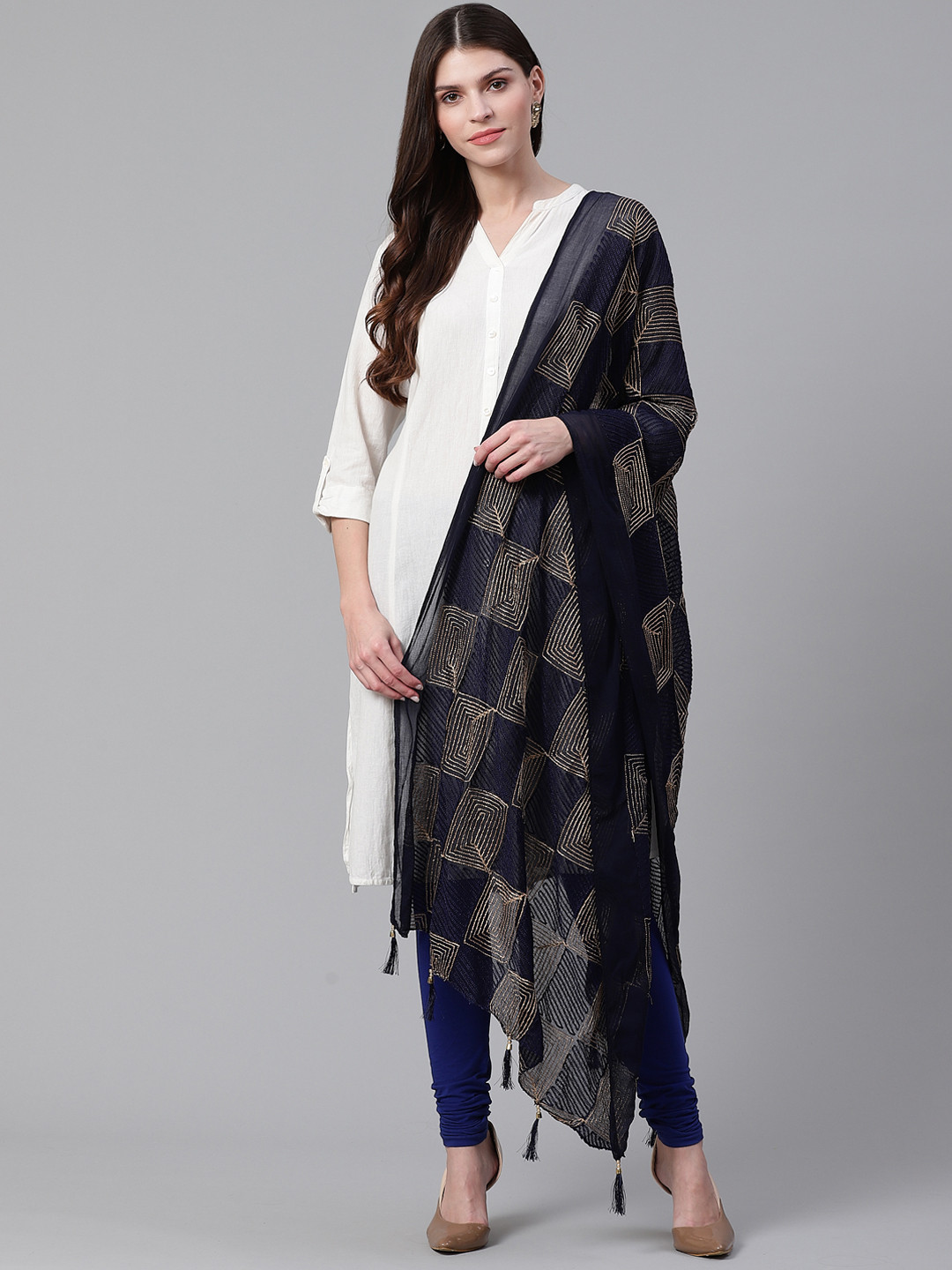 

WEAVERS VILLA Navy Blue & Golden Embroidered Dupatta