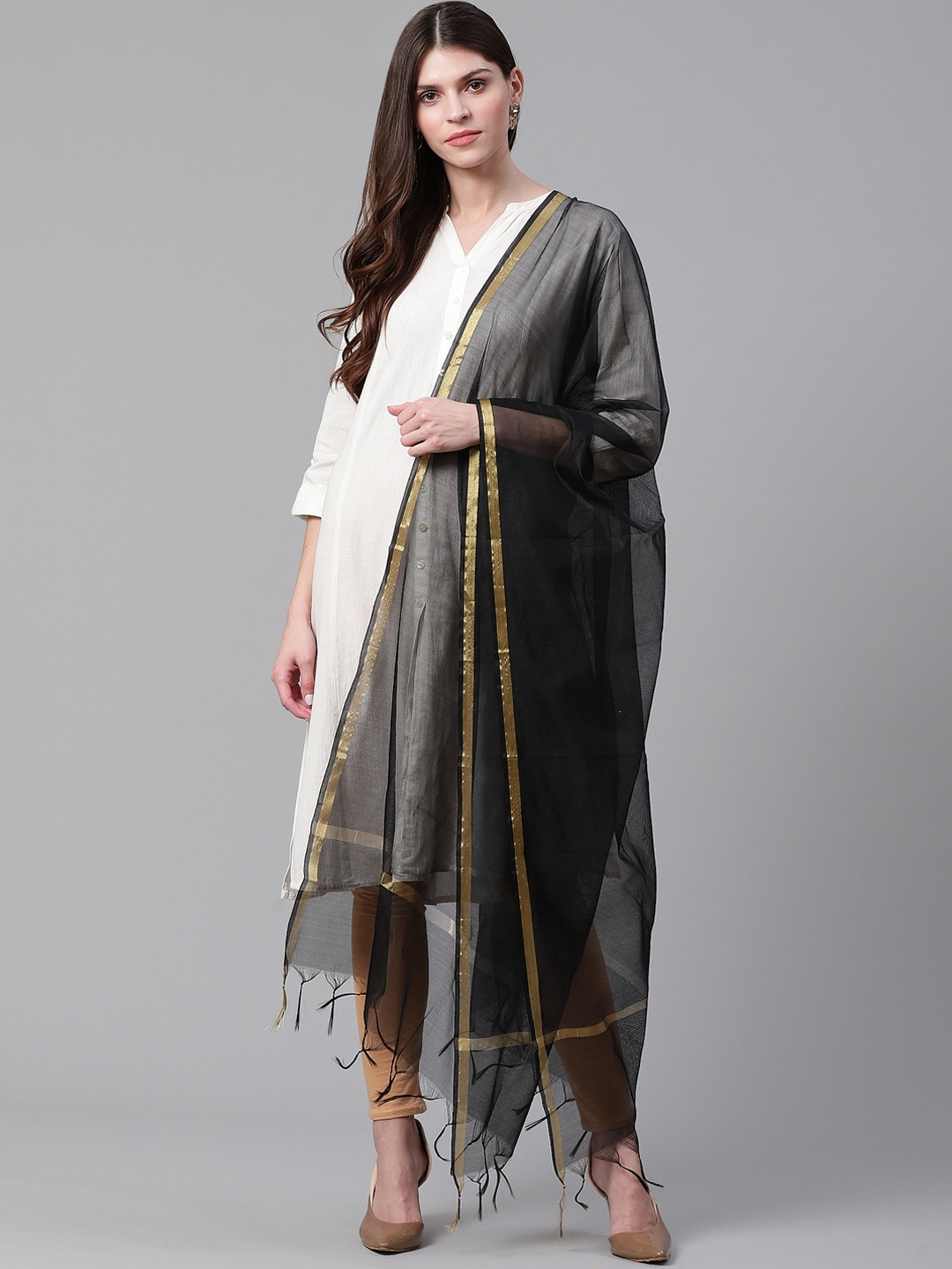 

WEAVERS VILLA Black Solid Dupatta