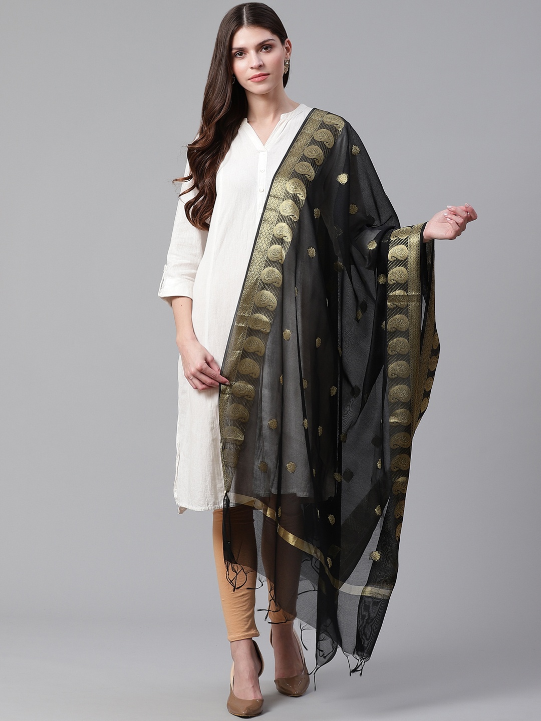 

WEAVERS VILLA Black & Golden Woven Design Dupatta