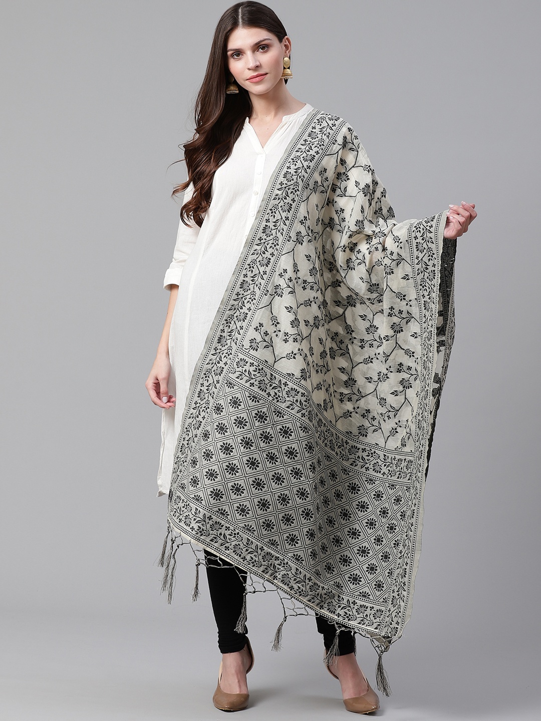 

WEAVERS VILLA Off-White & Black Woven Design Dupatta